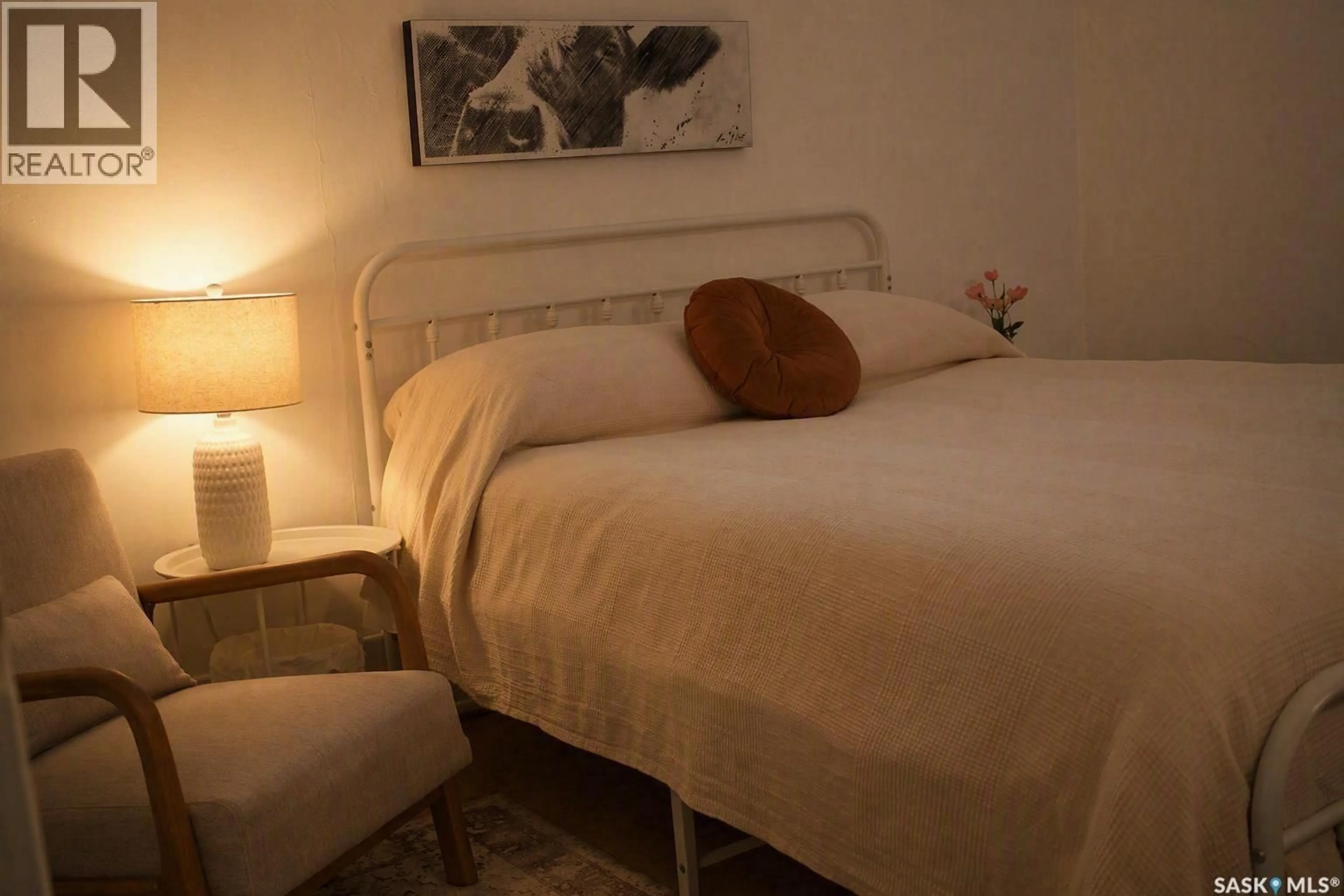 Bedroom with bed, unknown for 345 2ND STREET, Shaunavon Saskatchewan S0N2M0