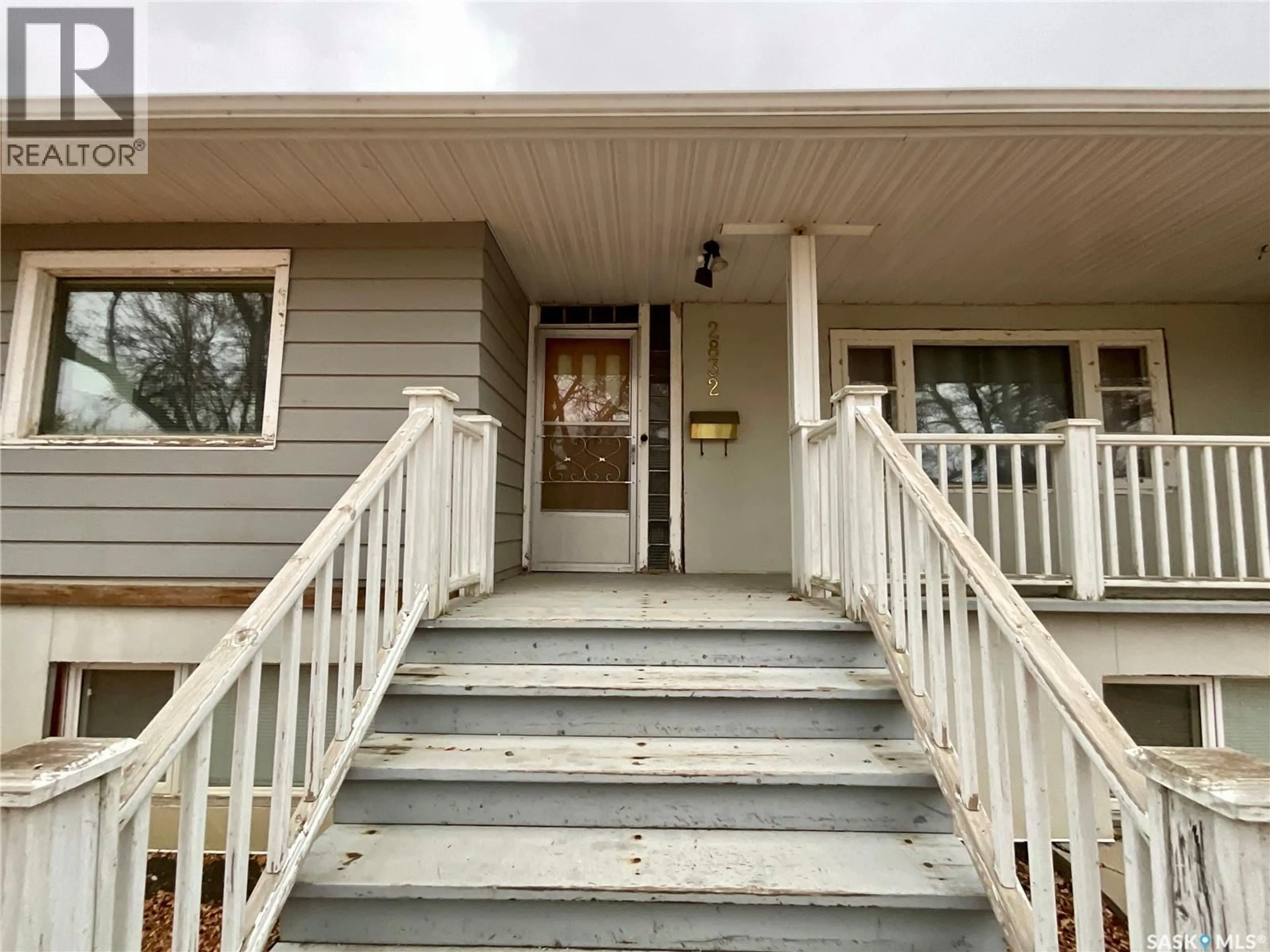 Unknown for 2832 QUINN DRIVE, Regina Saskatchewan S4P2W1