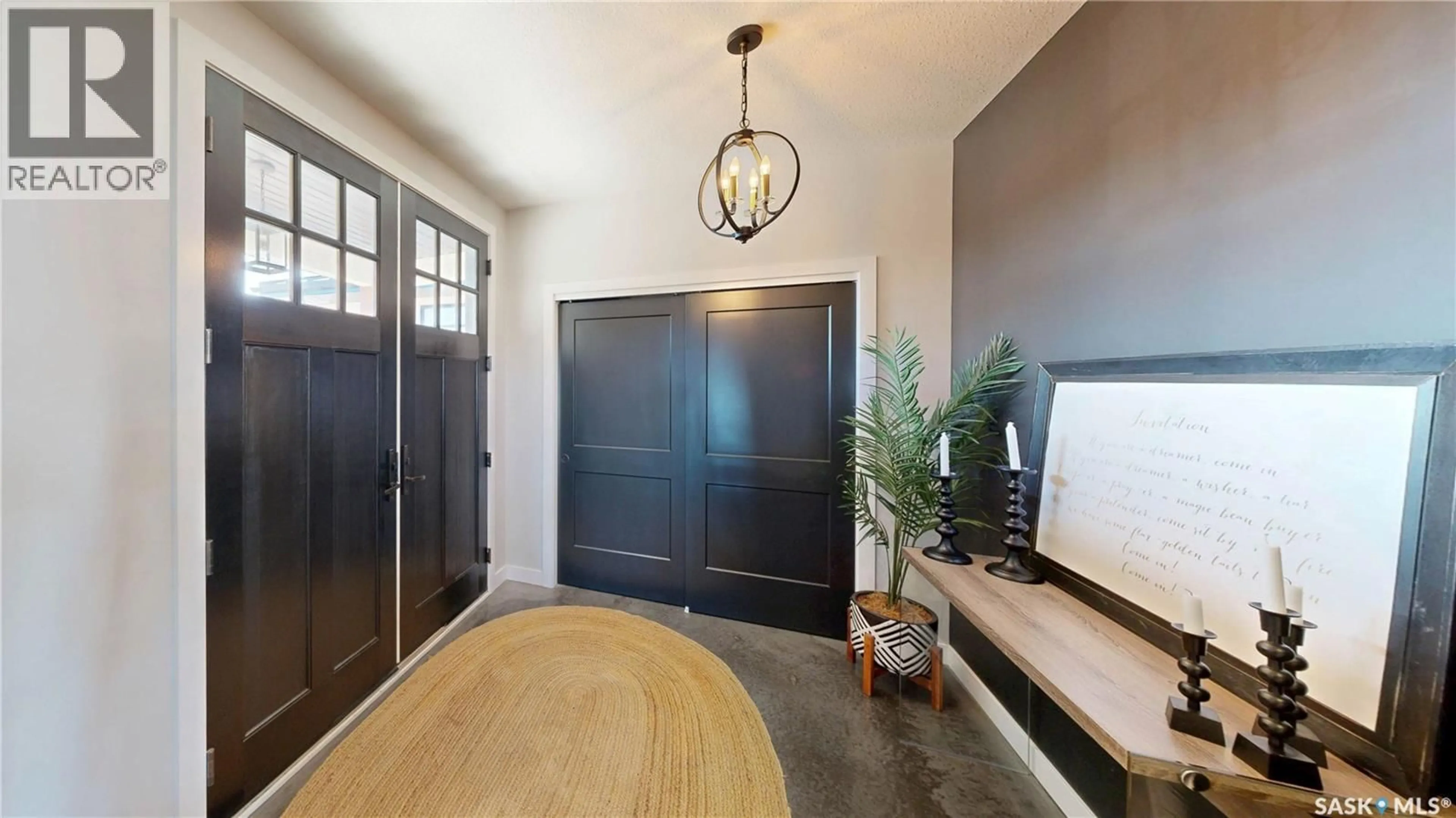 Indoor entryway for 4847 WRIGHT ROAD, Regina Saskatchewan S4W0A8