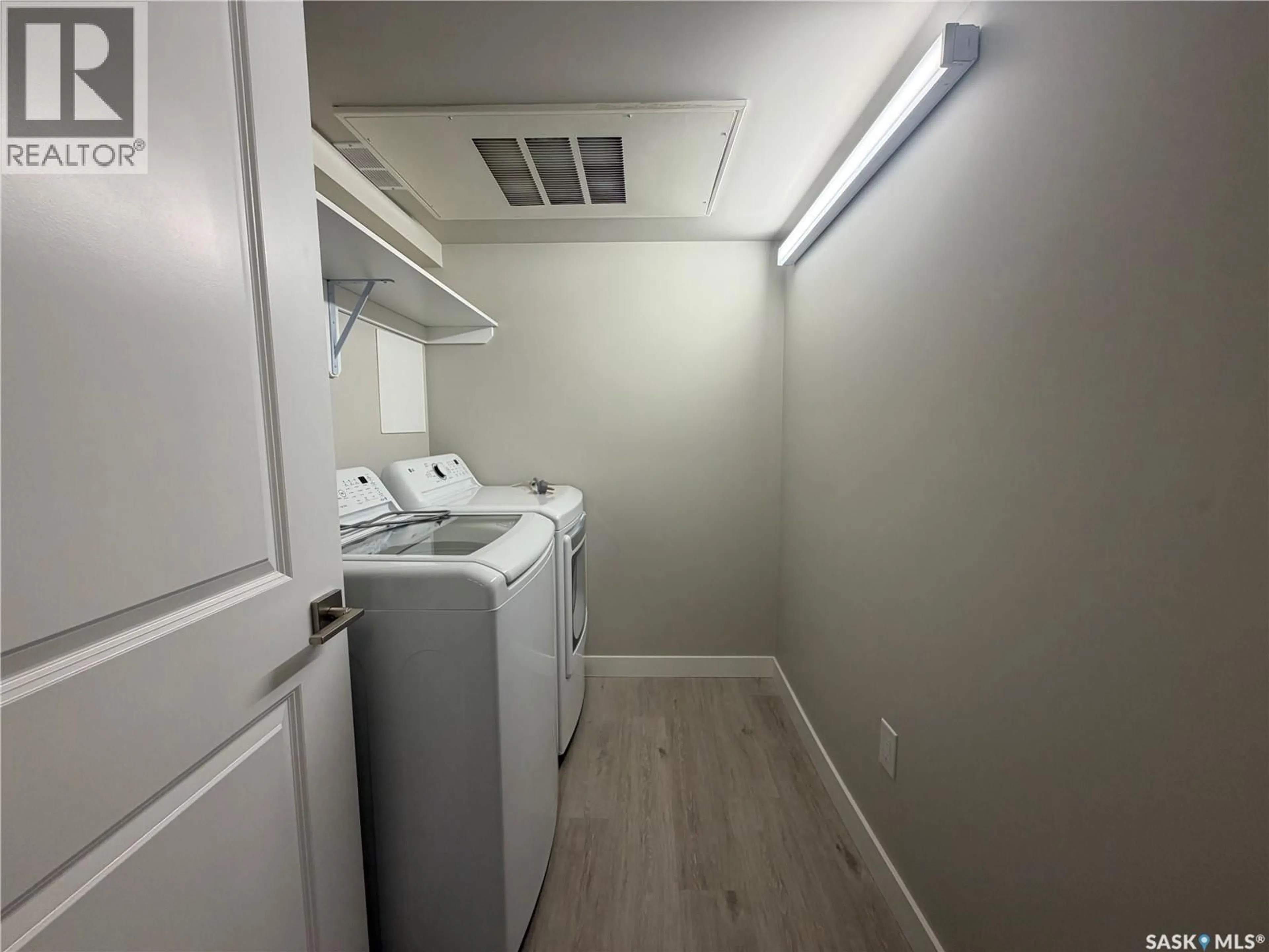 A pic of a room for 107 318 108TH STREET, Saskatoon Saskatchewan S7N1P8