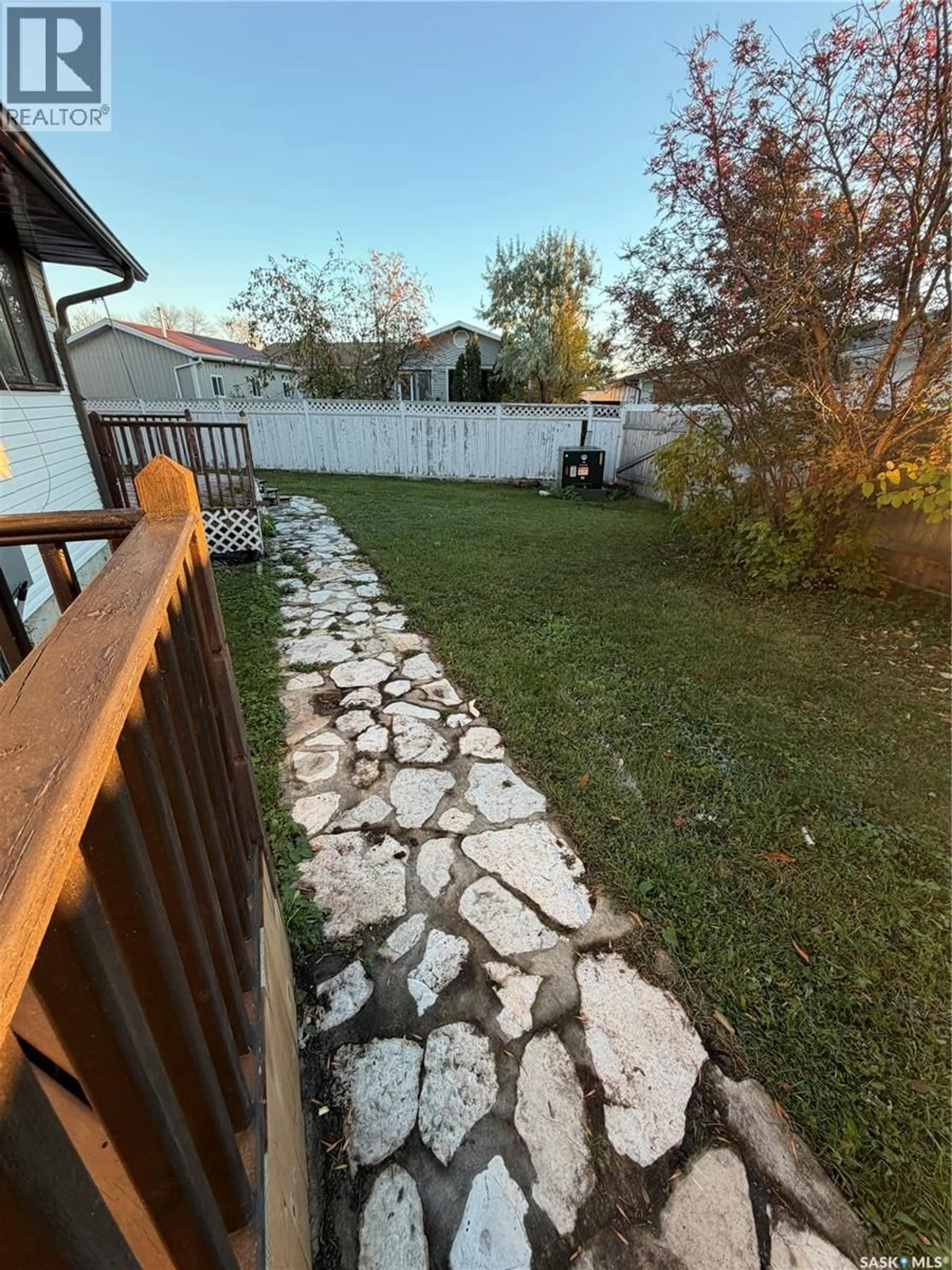 Patio, street for 713 BIRCH CRESCENT, Hudson Bay Saskatchewan S0E0Y0