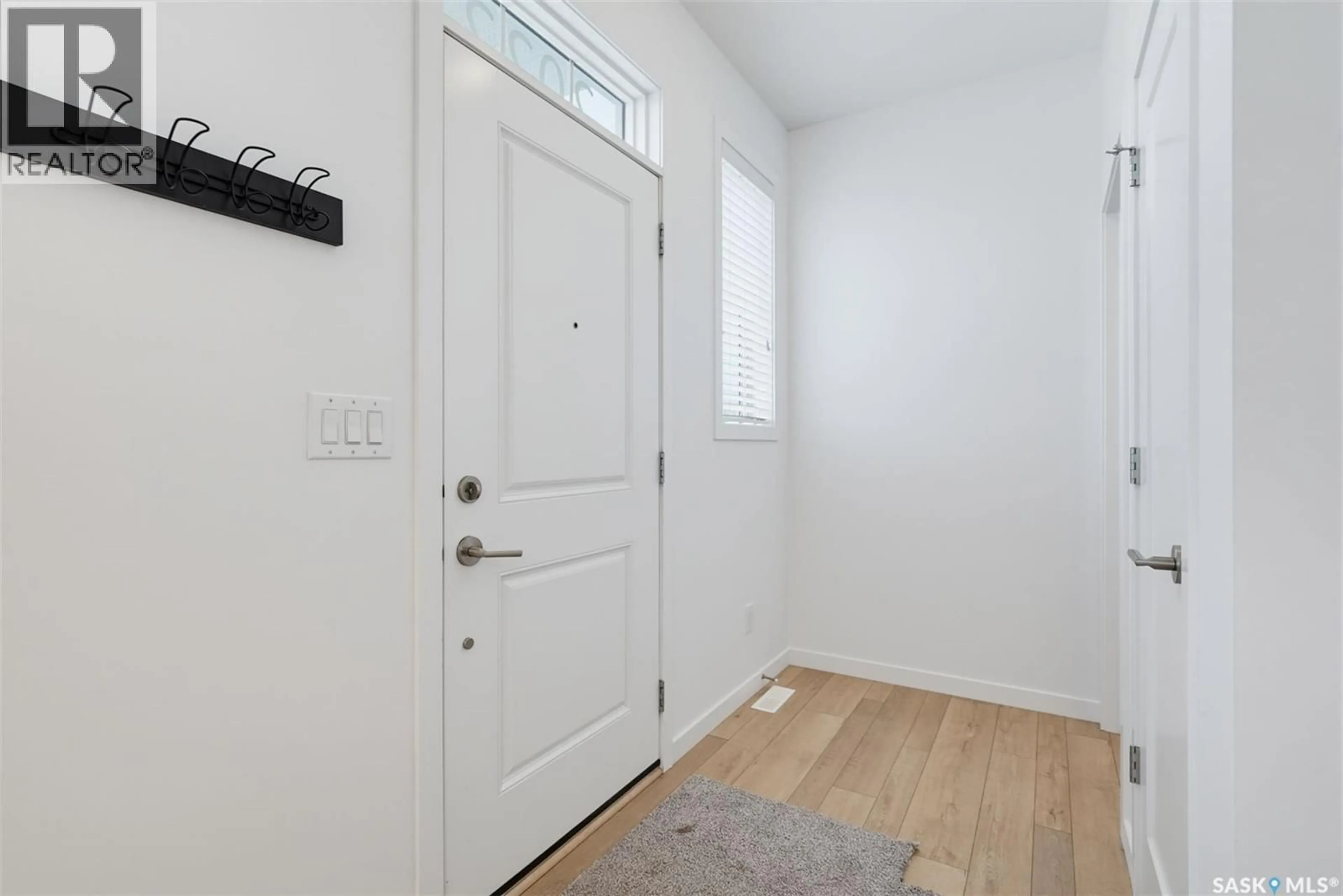 Indoor entryway for 2022 BRIGHTON COMMON, Saskatoon Saskatchewan S7V0M7