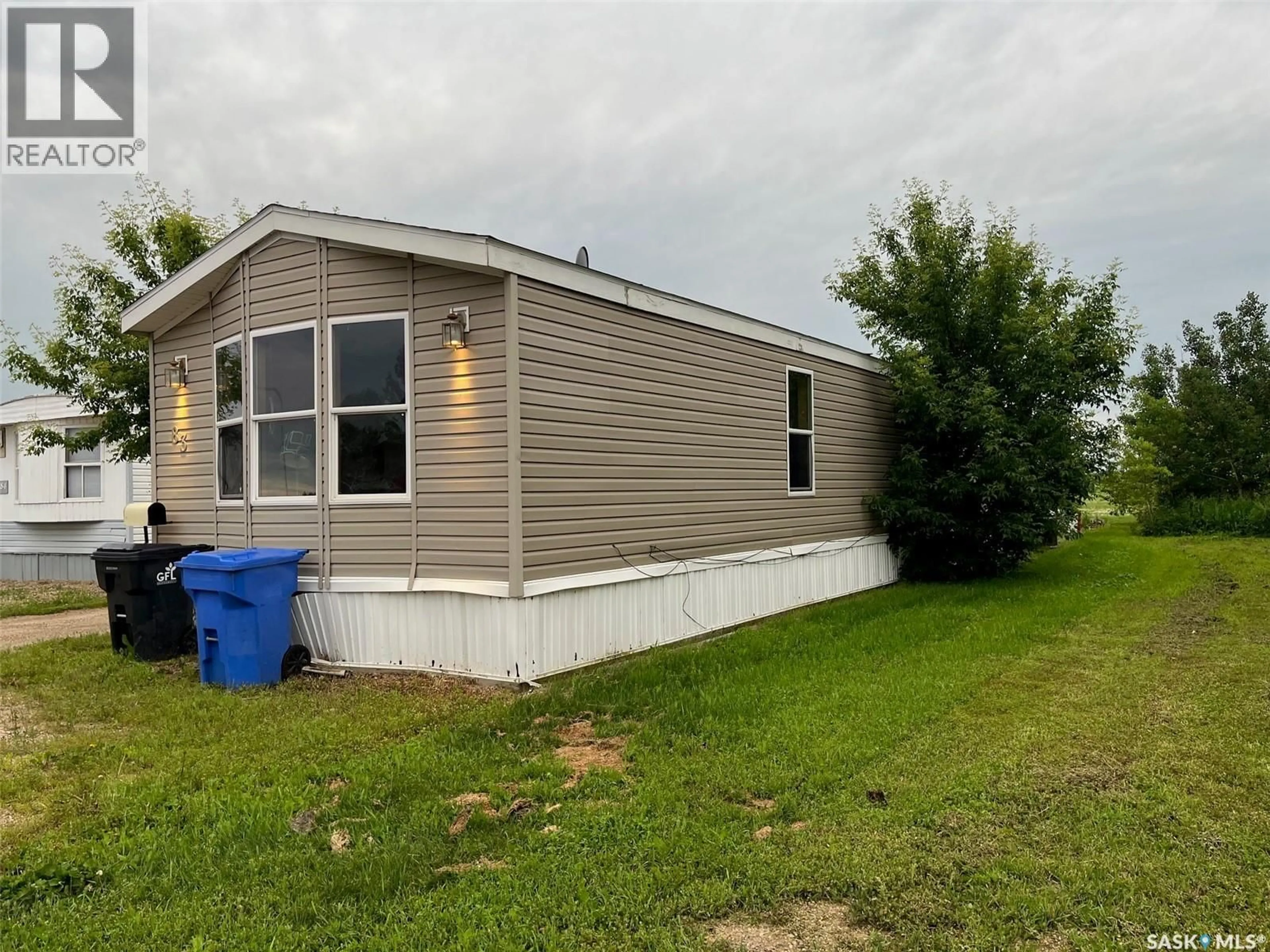 Home with vinyl exterior material, unknown for 83 106 1ST AVENUE, Weyburn Saskatchewan S4H2J1