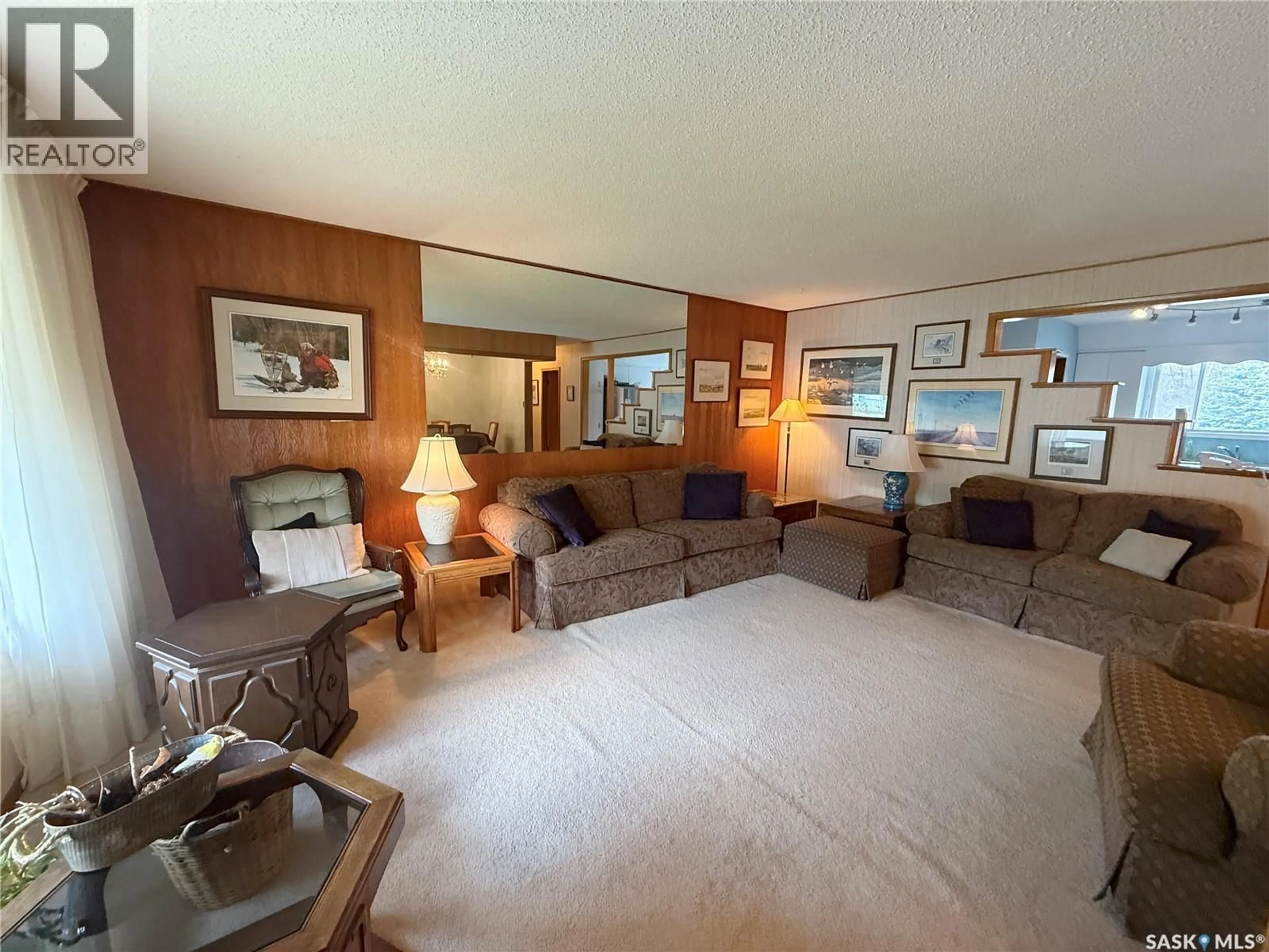 Unknown for 2517 WIGGINS AVENUE, Saskatoon Saskatchewan S7J1X3