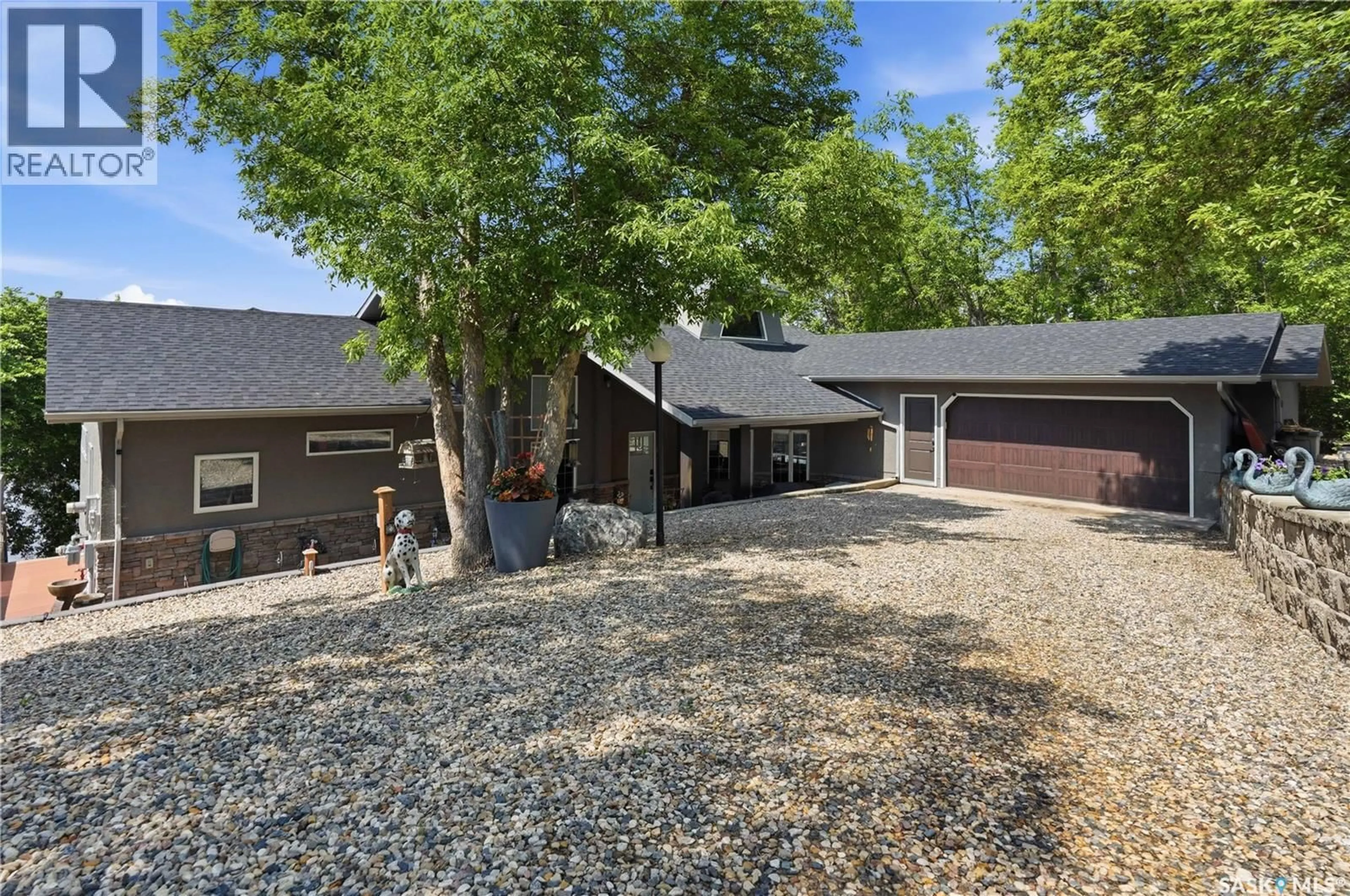 A pic from outside/outdoor area/front of a property/back of a property/a pic from drone, street for 226 KATEPWA DRIVE, Katepwa Beach Saskatchewan S0G2K0