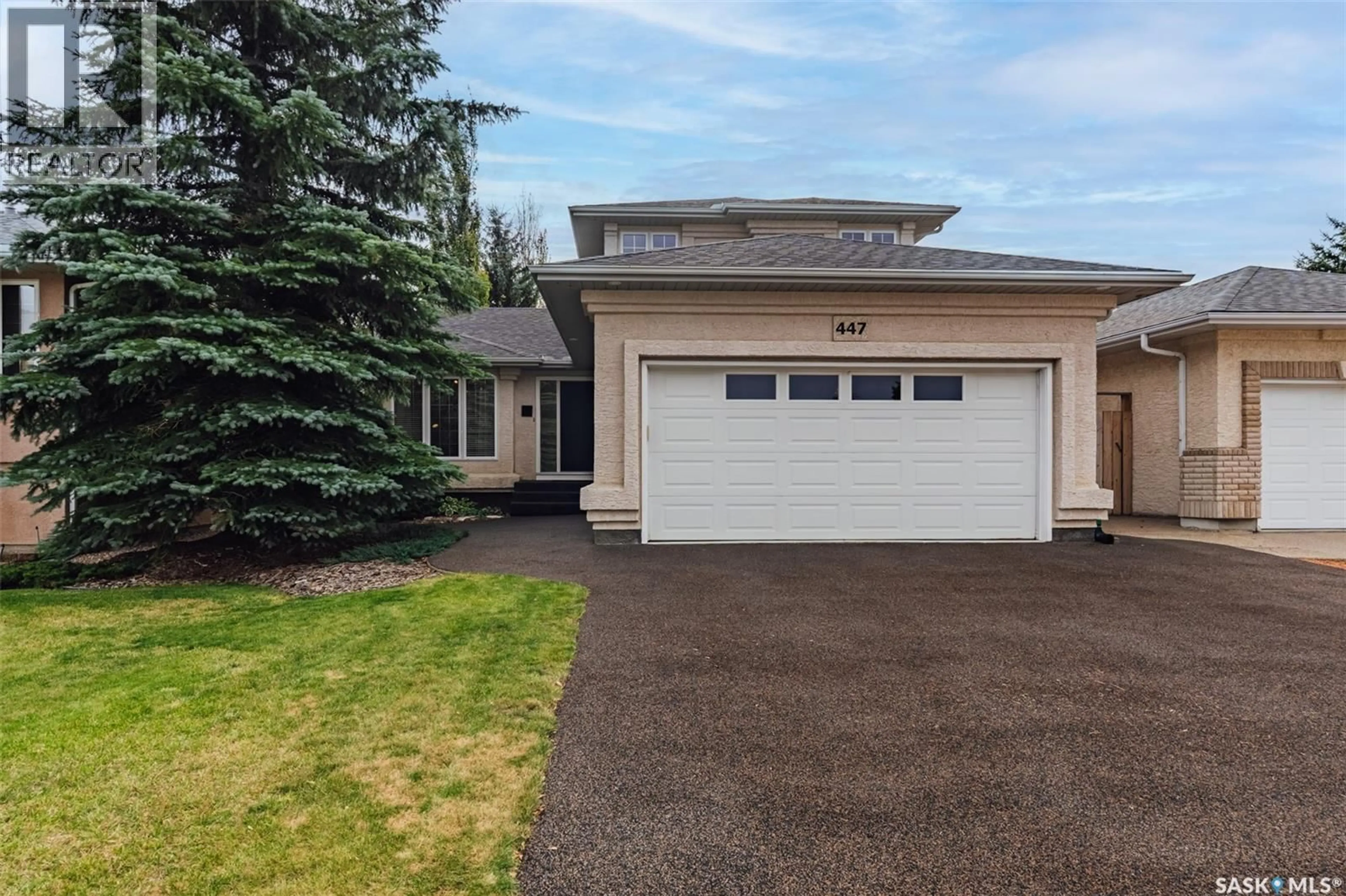 Home with vinyl exterior material, street for 447 BRIARVALE COURT, Saskatoon Saskatchewan S7V1B8