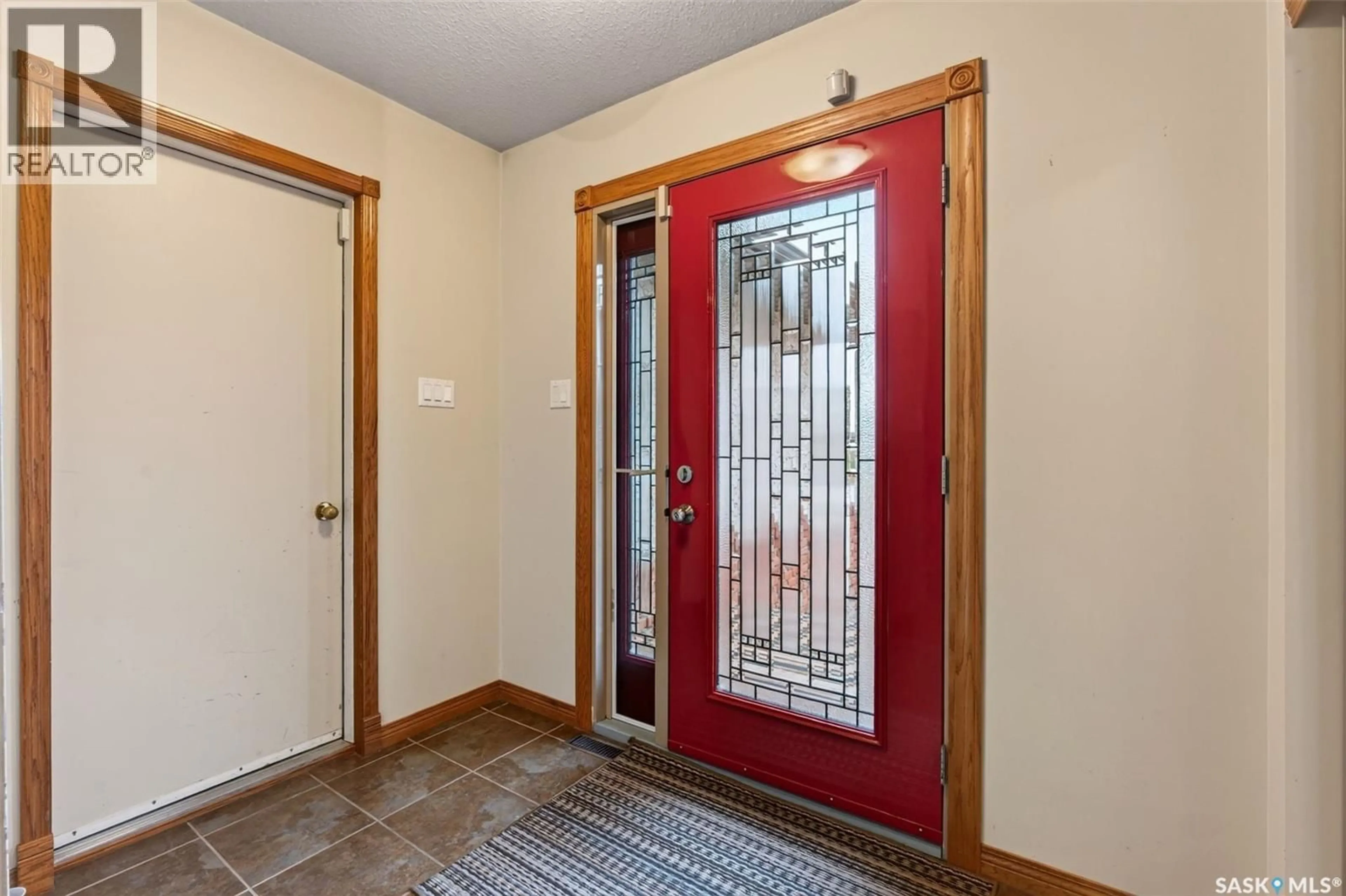 Indoor entryway for 718 GOLBURN CRESCENT, Tisdale Saskatchewan S0E1T0
