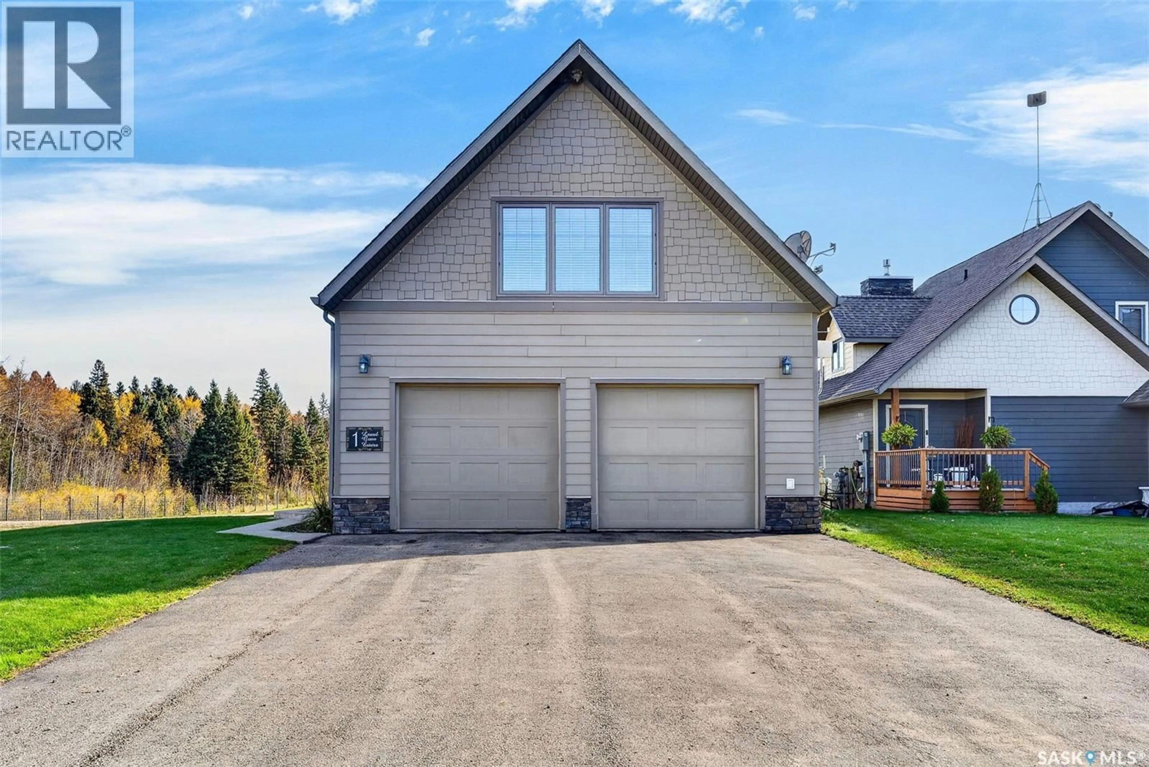 Indoor garage for 1 - 101 NEIS ACCESS ROAD, Emma Lake Saskatchewan S0J0N0