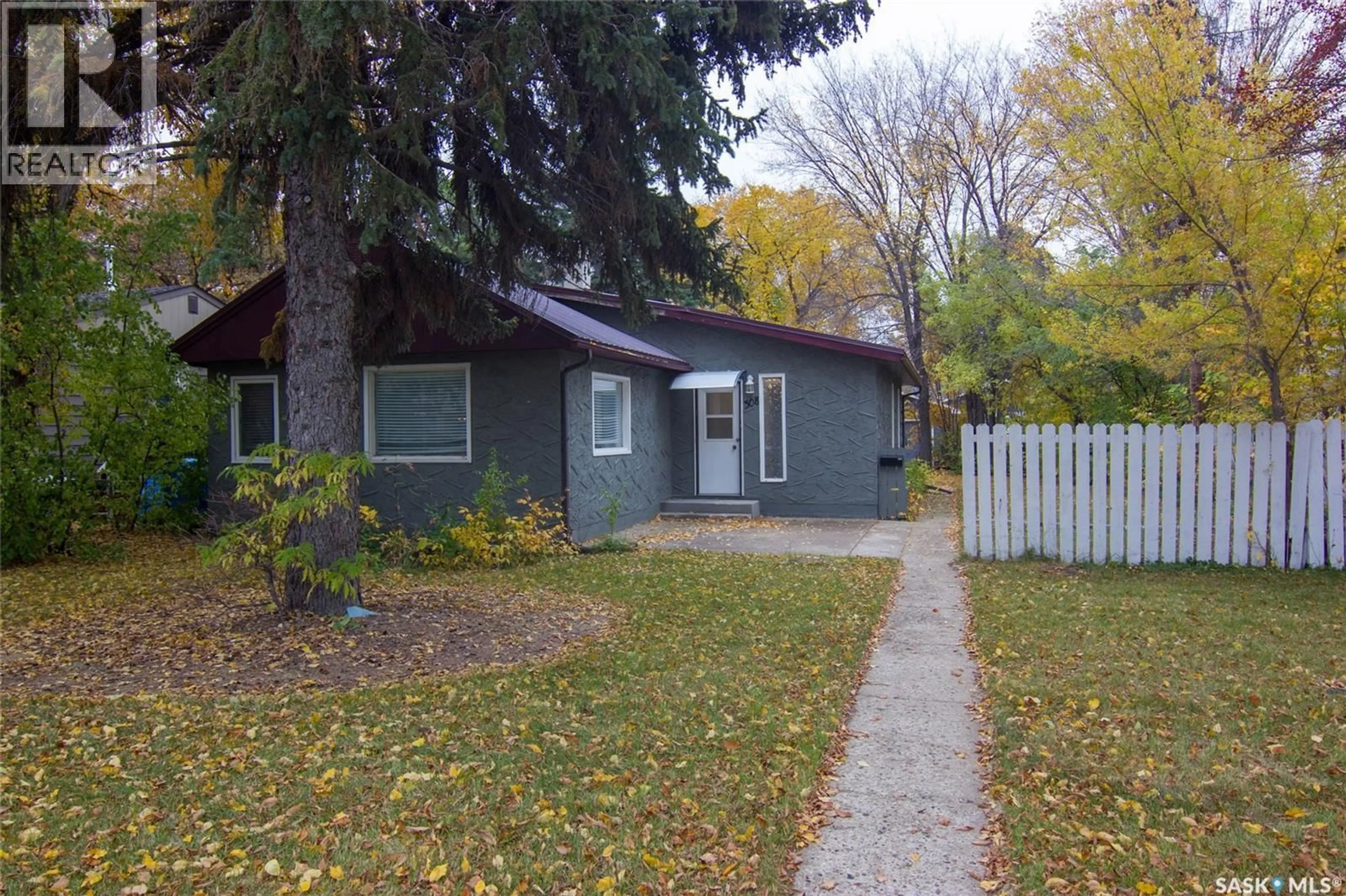 Unknown for 308 HILLIARD STREET, Saskatoon Saskatchewan S7J0E6