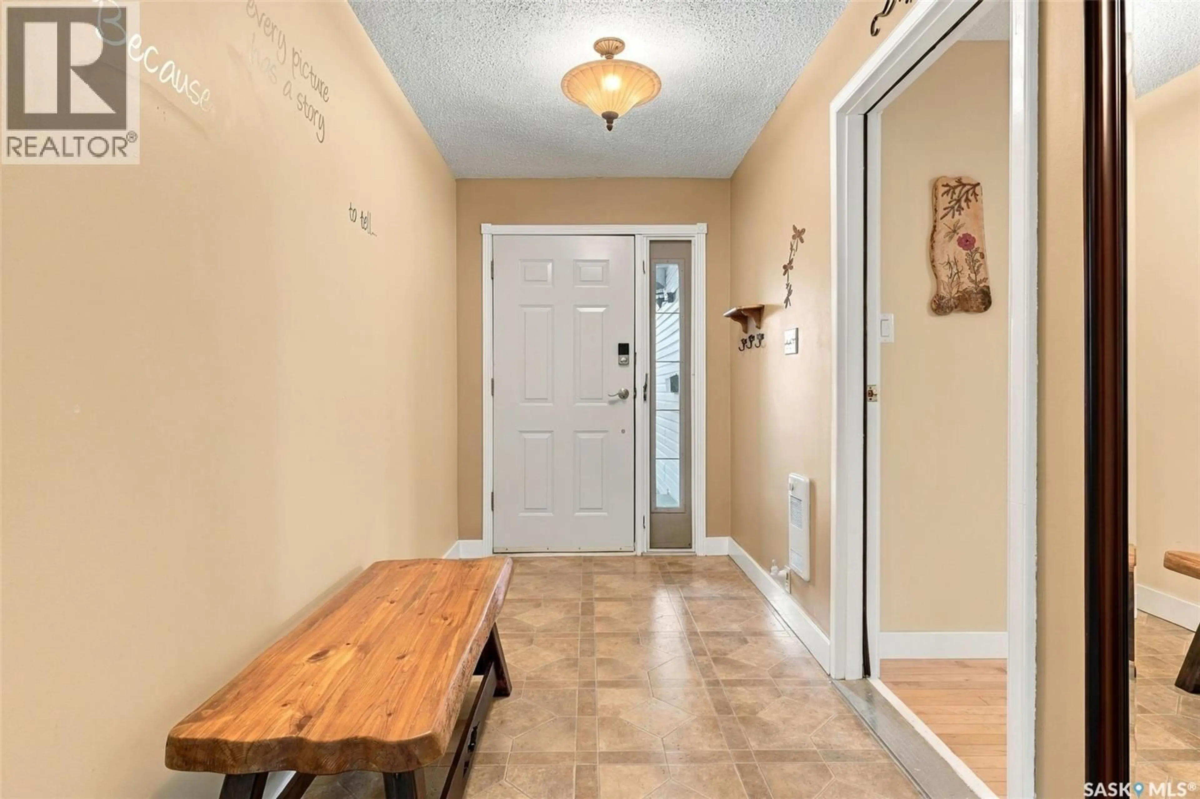 Indoor entryway for 307 BROADWAY STREET, Sedley Saskatchewan S0G4K0