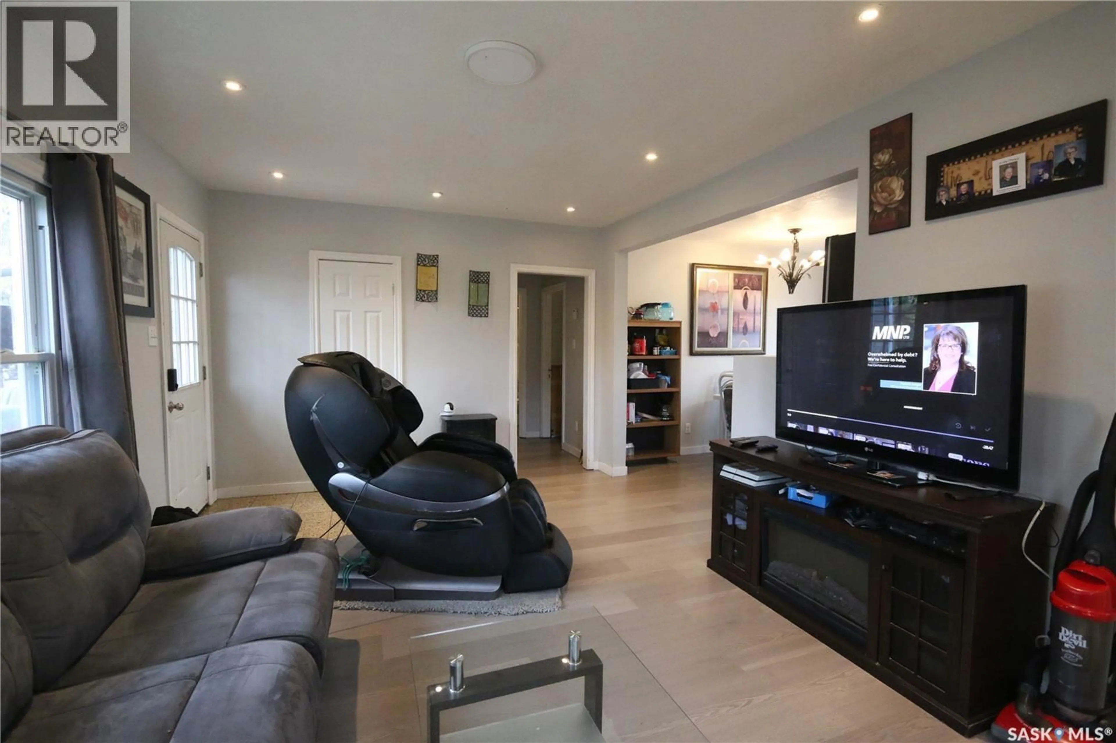 Living room with furniture, unknown for 1000 WASCANA STREET, Regina Saskatchewan S4T4H7