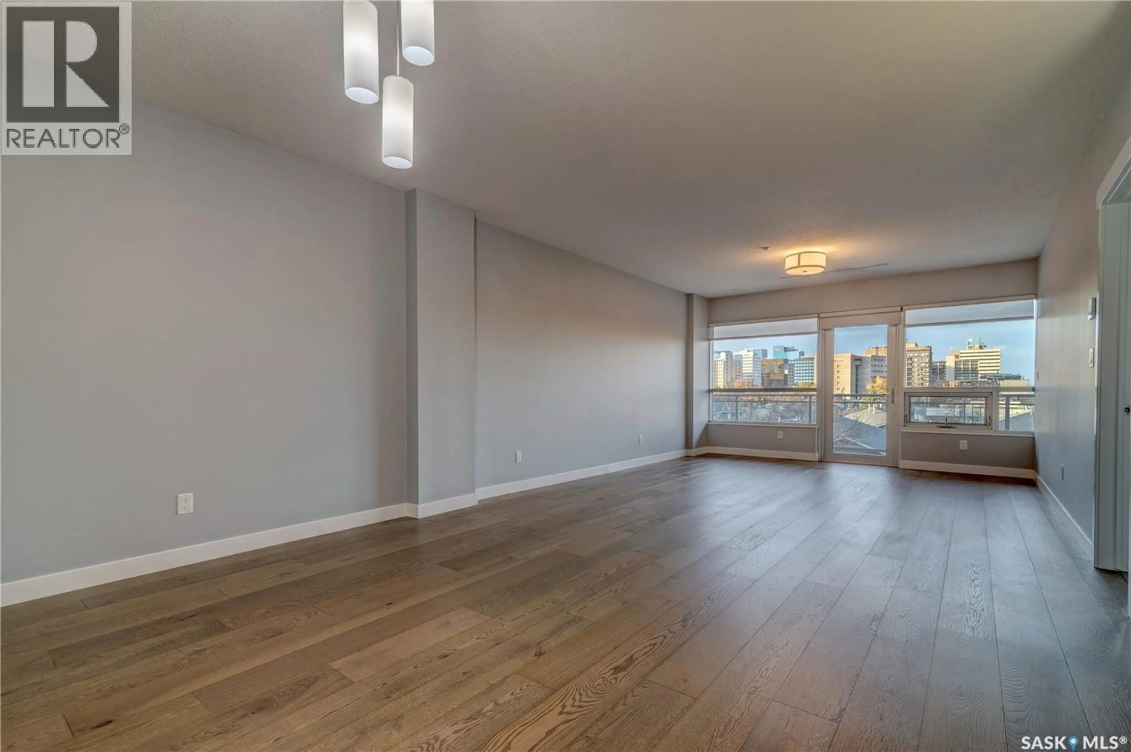 Unknown for 301 - 2300 BROAD STREET, Regina Saskatchewan S4P1Y8