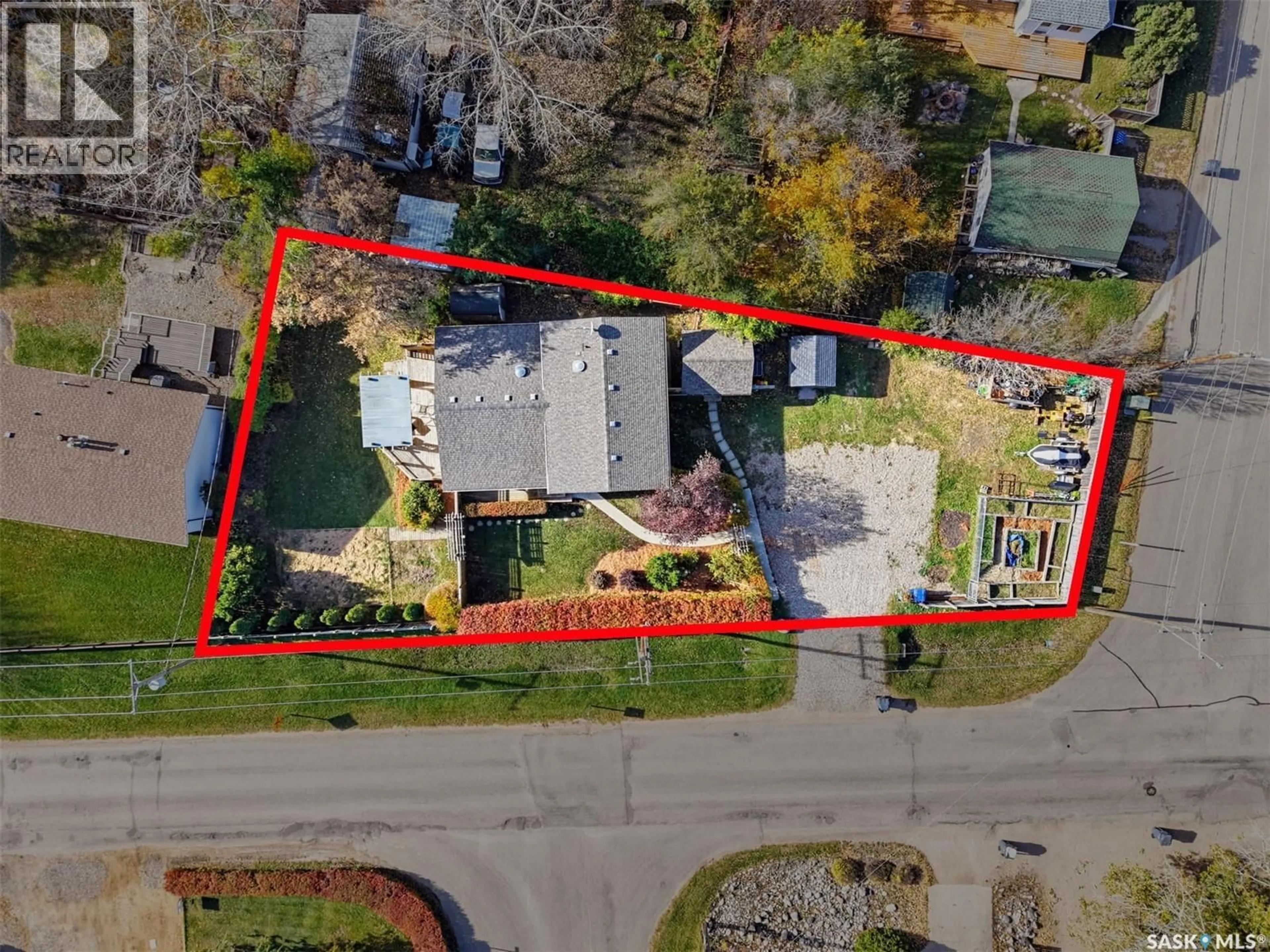 A pic from outside/outdoor area/front of a property/back of a property/a pic from drone, street for 145 1ST STREET, Dalmeny Saskatchewan S0K1E0