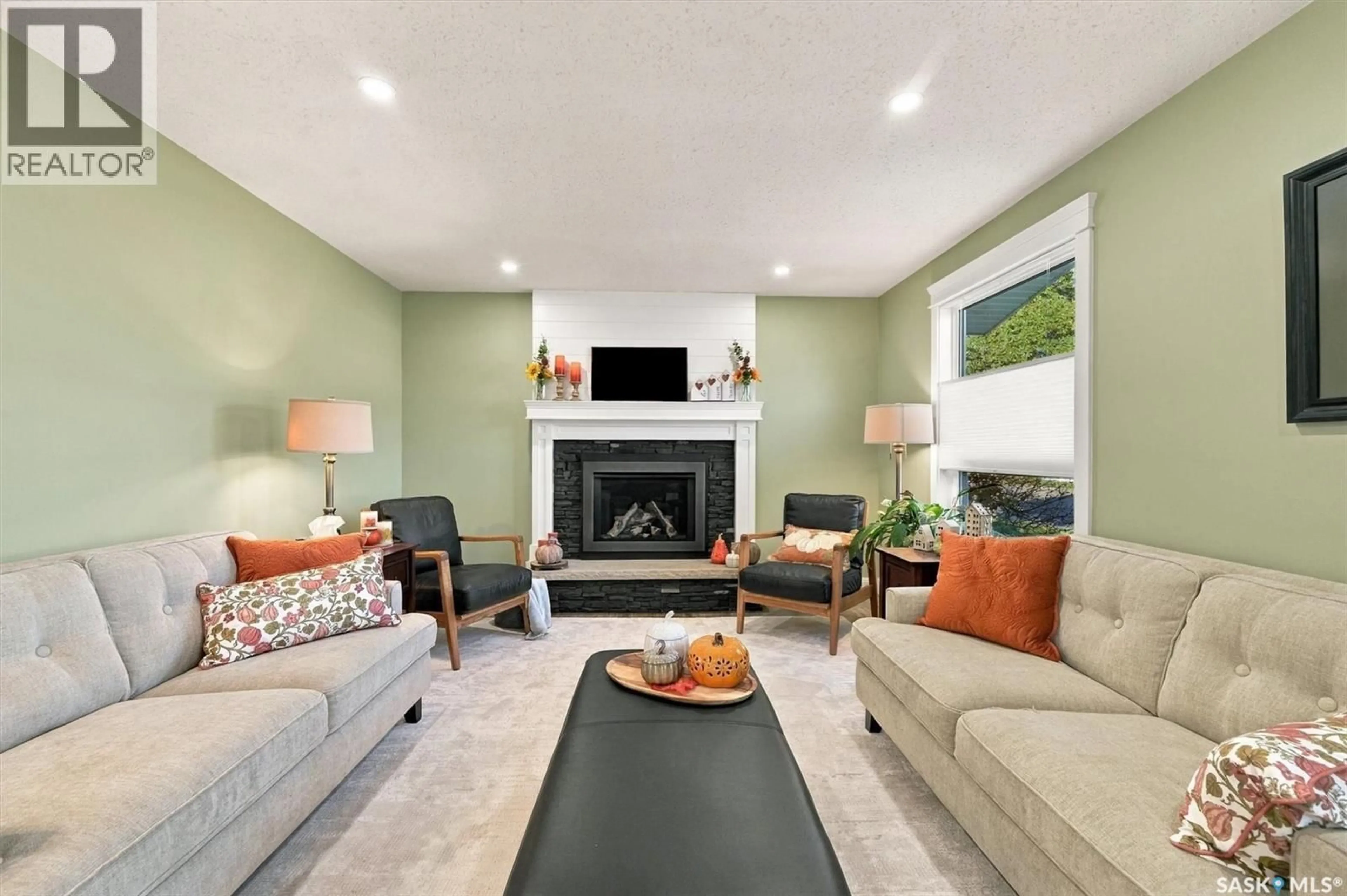 Living room with furniture, unknown for 627 SPENCER WAY, Saskatoon Saskatchewan S7K7S9
