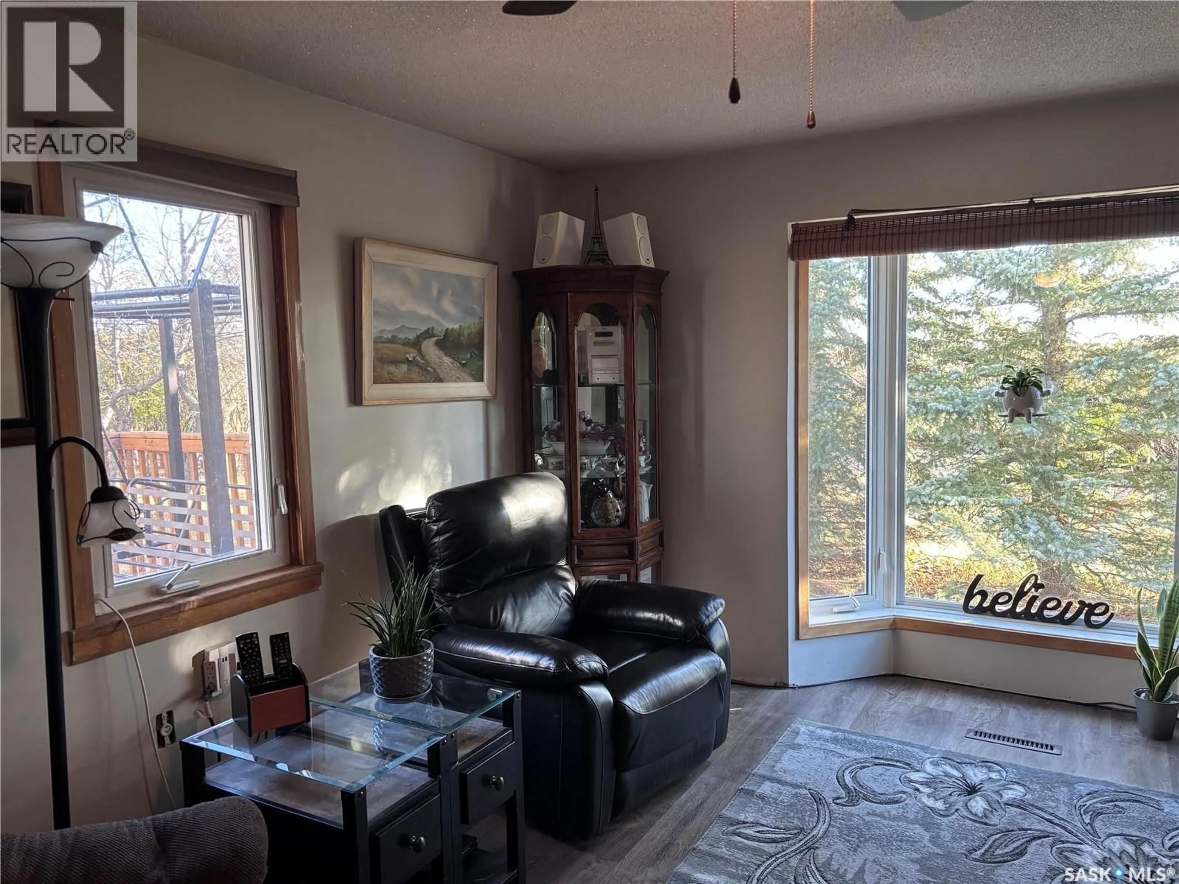 Living room with furniture, unknown for CATOR ACREAGE, Miry Creek Rm No. 229 Saskatchewan S0N0J0