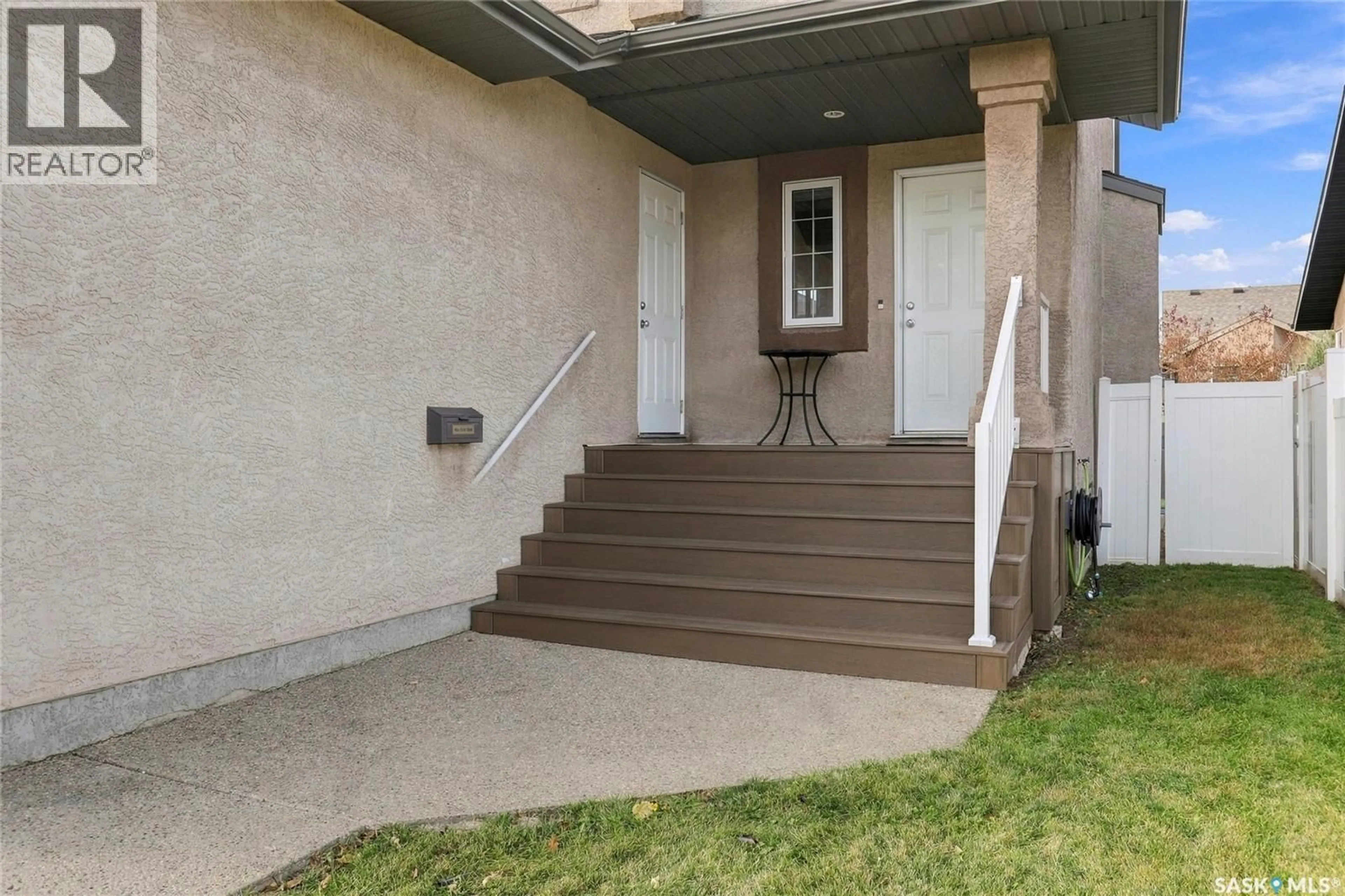 Unknown for 2614 ALFRED CRESCENT, Regina Saskatchewan S4V1E6