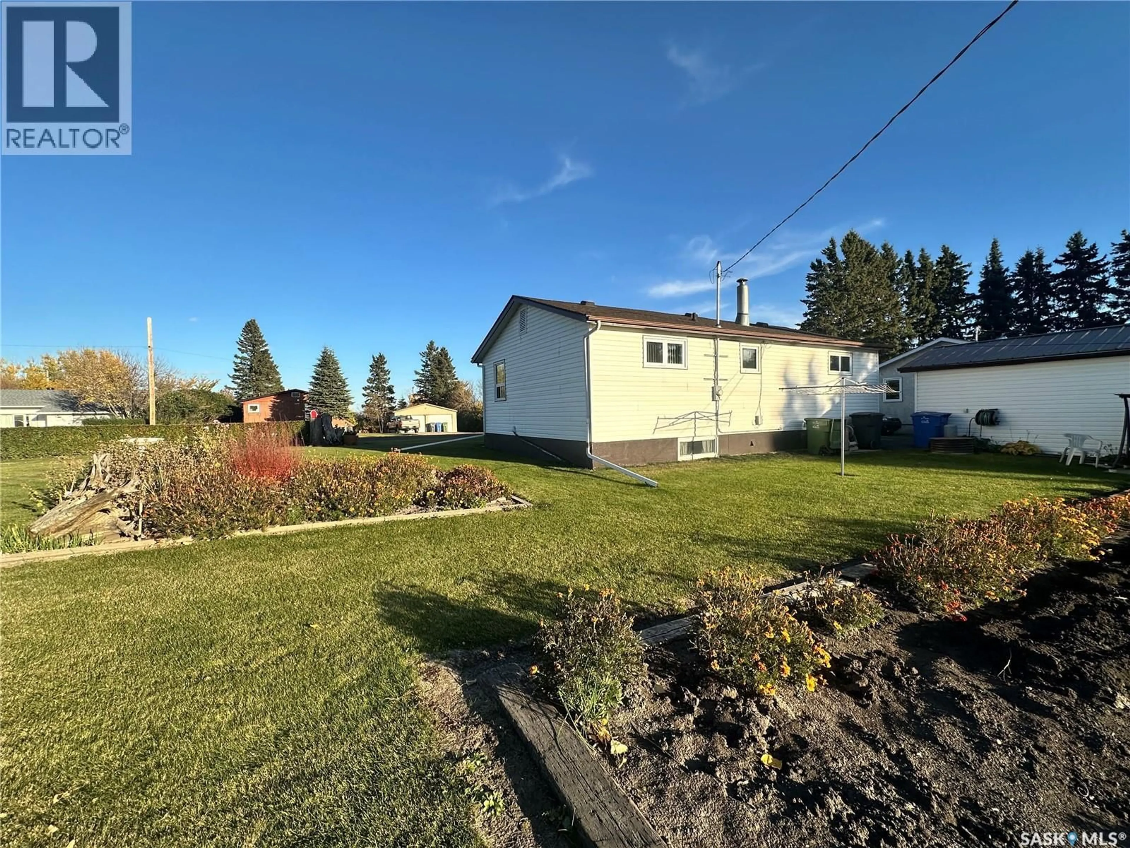 A pic from outside/outdoor area/front of a property/back of a property/a pic from drone, unknown for 50 RAE AVENUE, Yorkton Saskatchewan S3N3L4