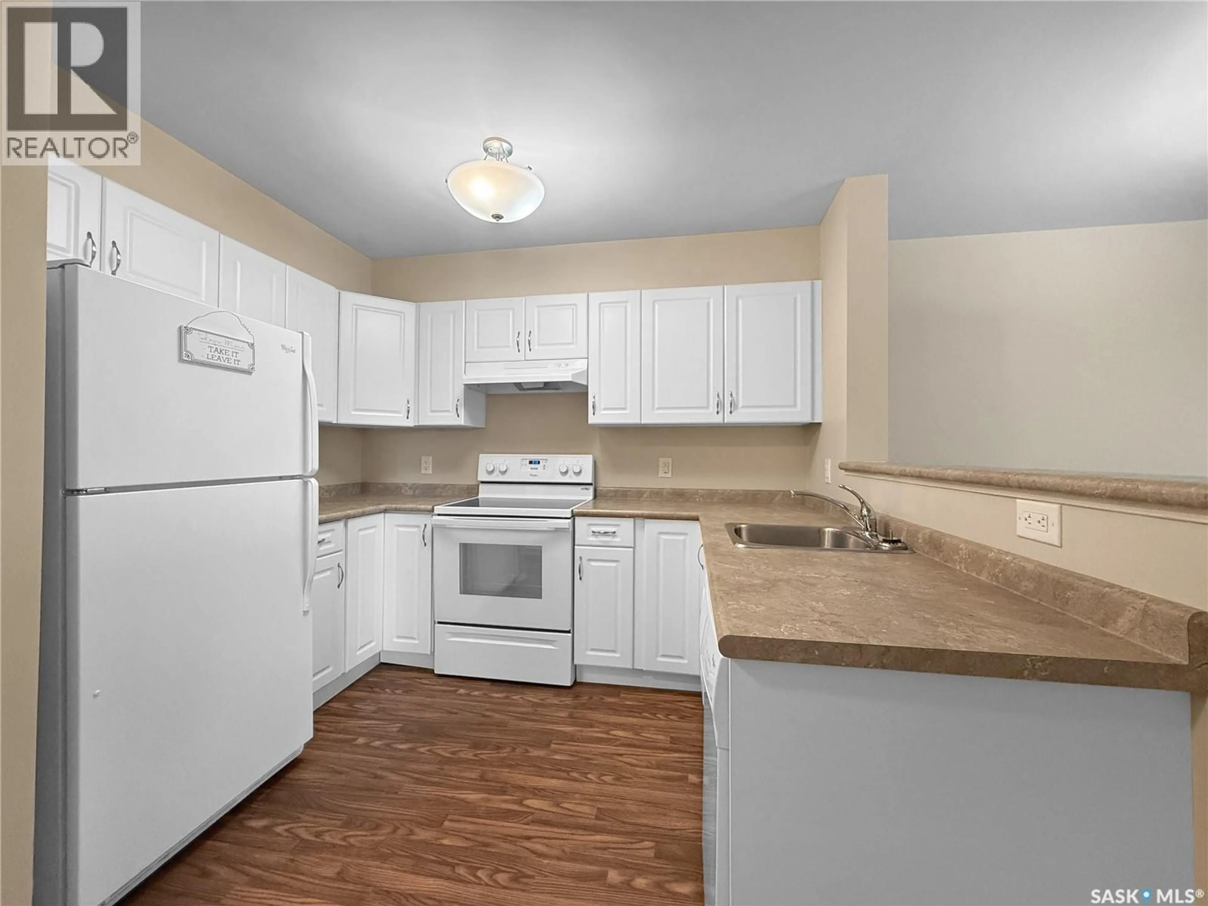 Standard kitchen, unknown for 220 1802 106TH STREET, North Battleford Saskatchewan S9A3T5