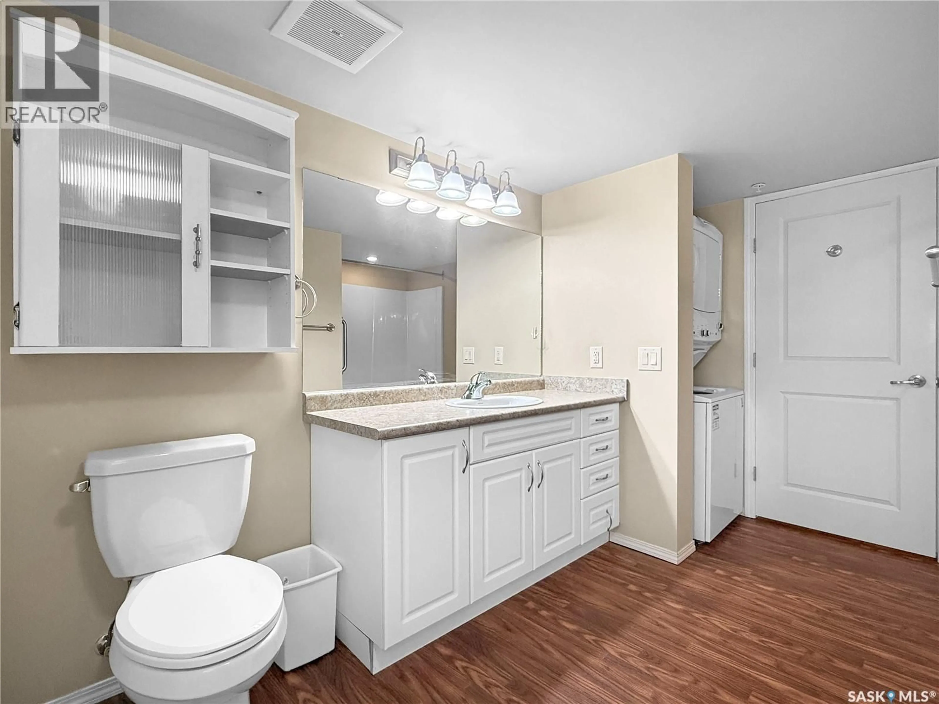 Standard bathroom, unknown for 220 1802 106TH STREET, North Battleford Saskatchewan S9A3T5