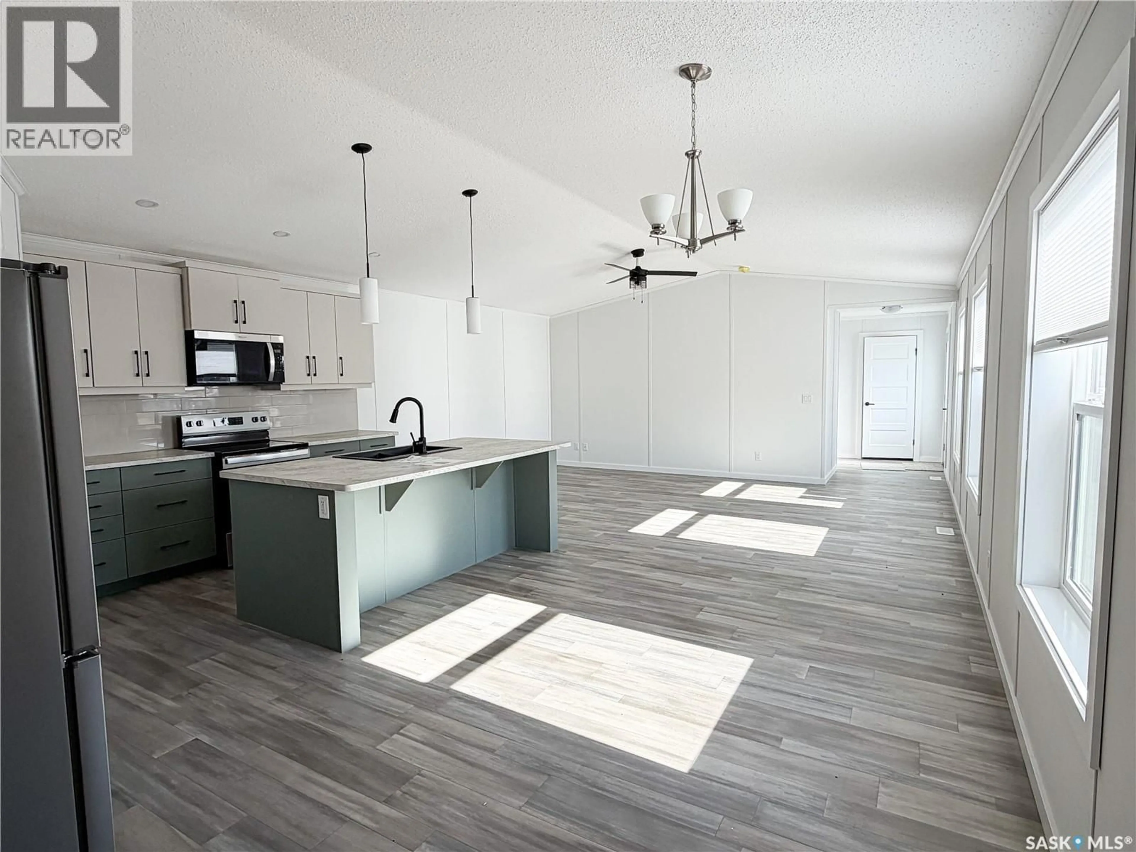 Open concept kitchen, unknown for 305 7TH STREET, Meadow Lake Saskatchewan S9X1J1