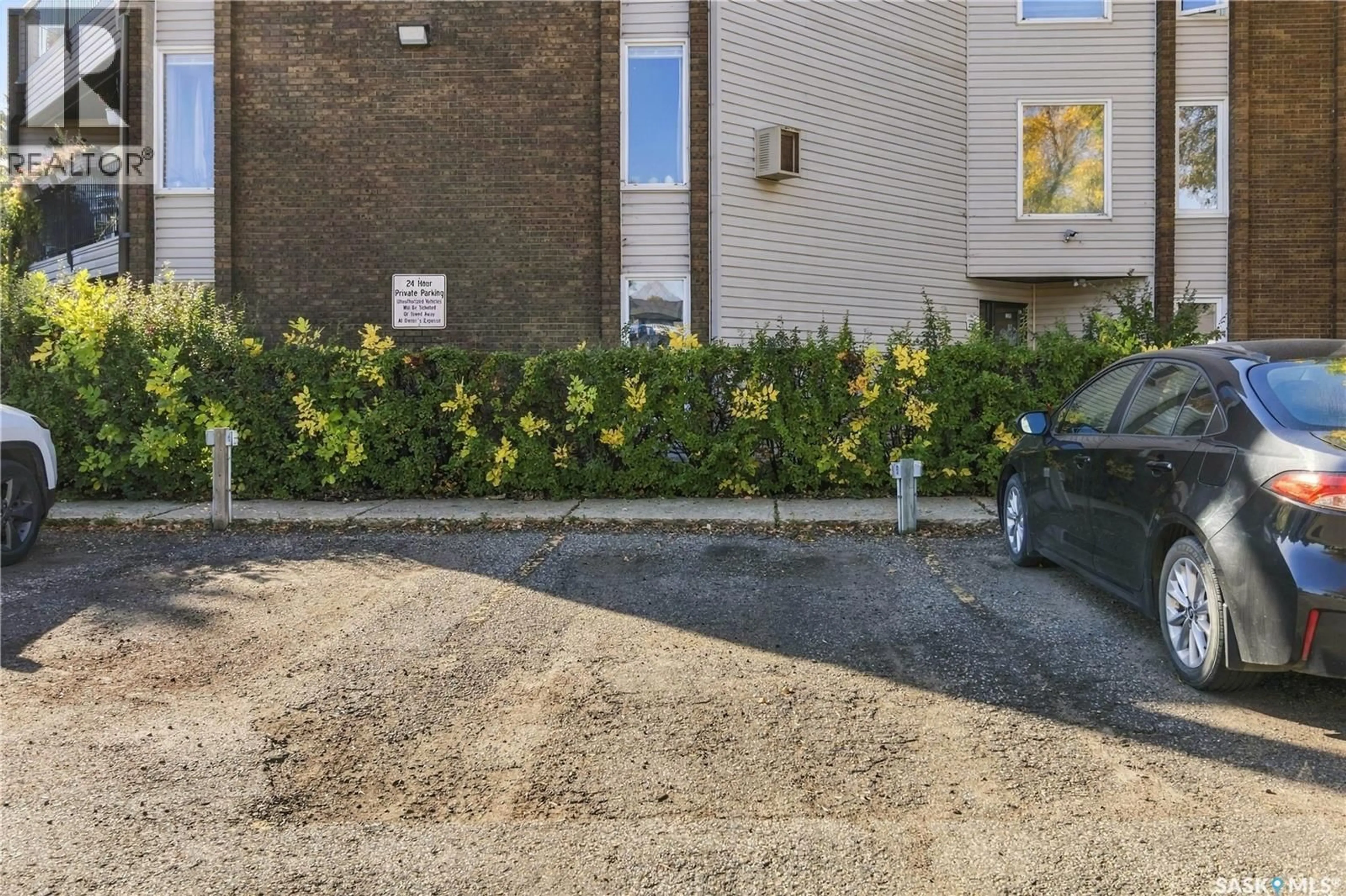 A pic from outside/outdoor area/front of a property/back of a property/a pic from drone, street for 302 - 303 TAIT CRESCENT, Saskatoon Saskatchewan S7H5L2
