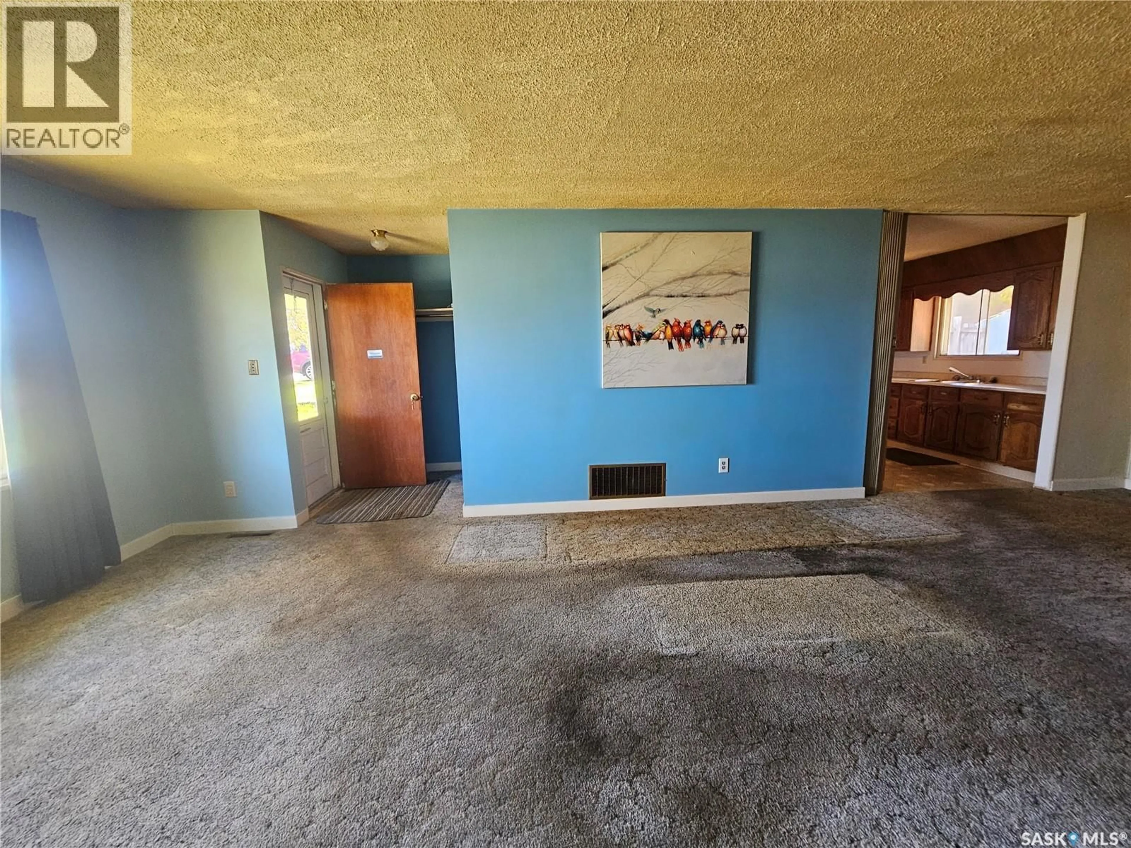 A pic of a room for 870 11TH AVENUE, Swift Current Saskatchewan S9H2V4