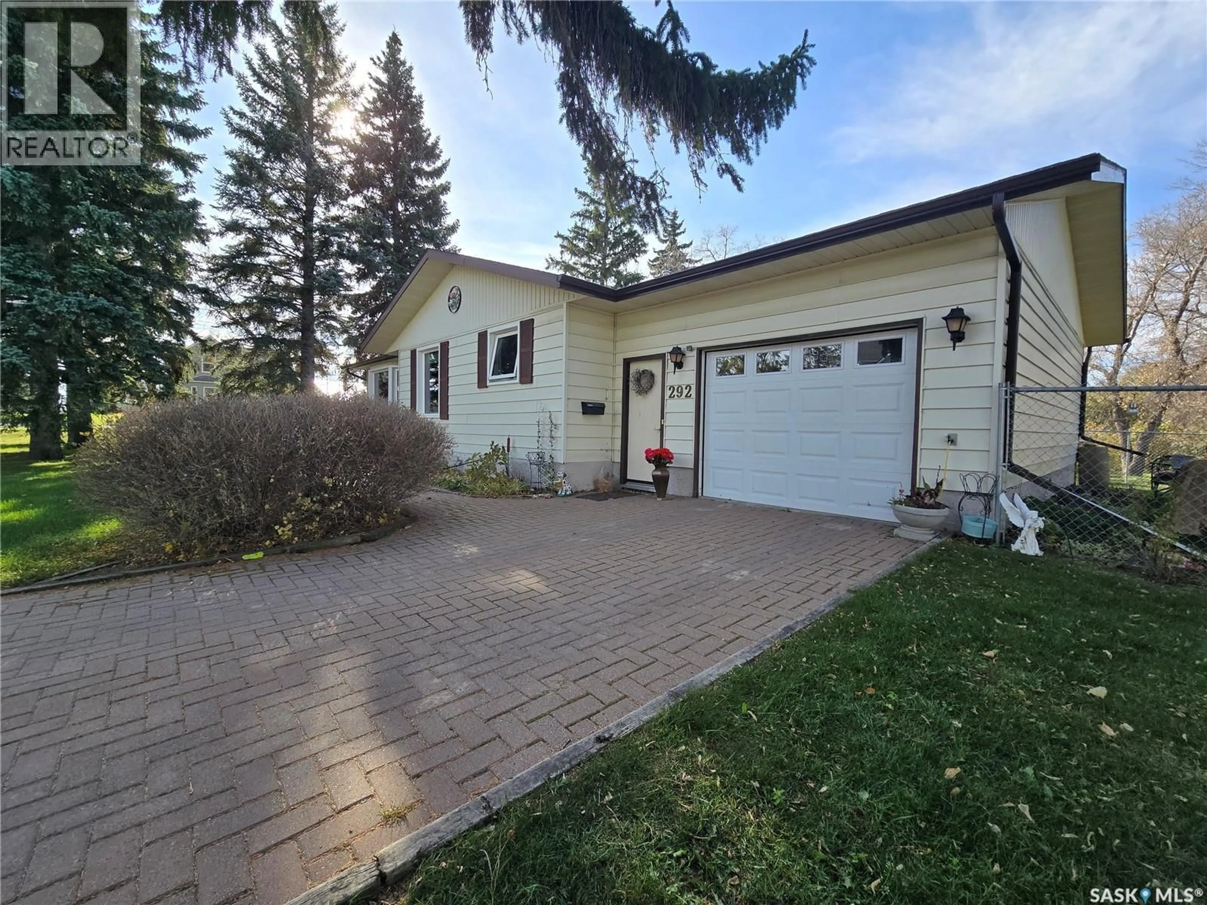 Unknown for 292 7TH AVENUE, Broadview Saskatchewan S0G0K0