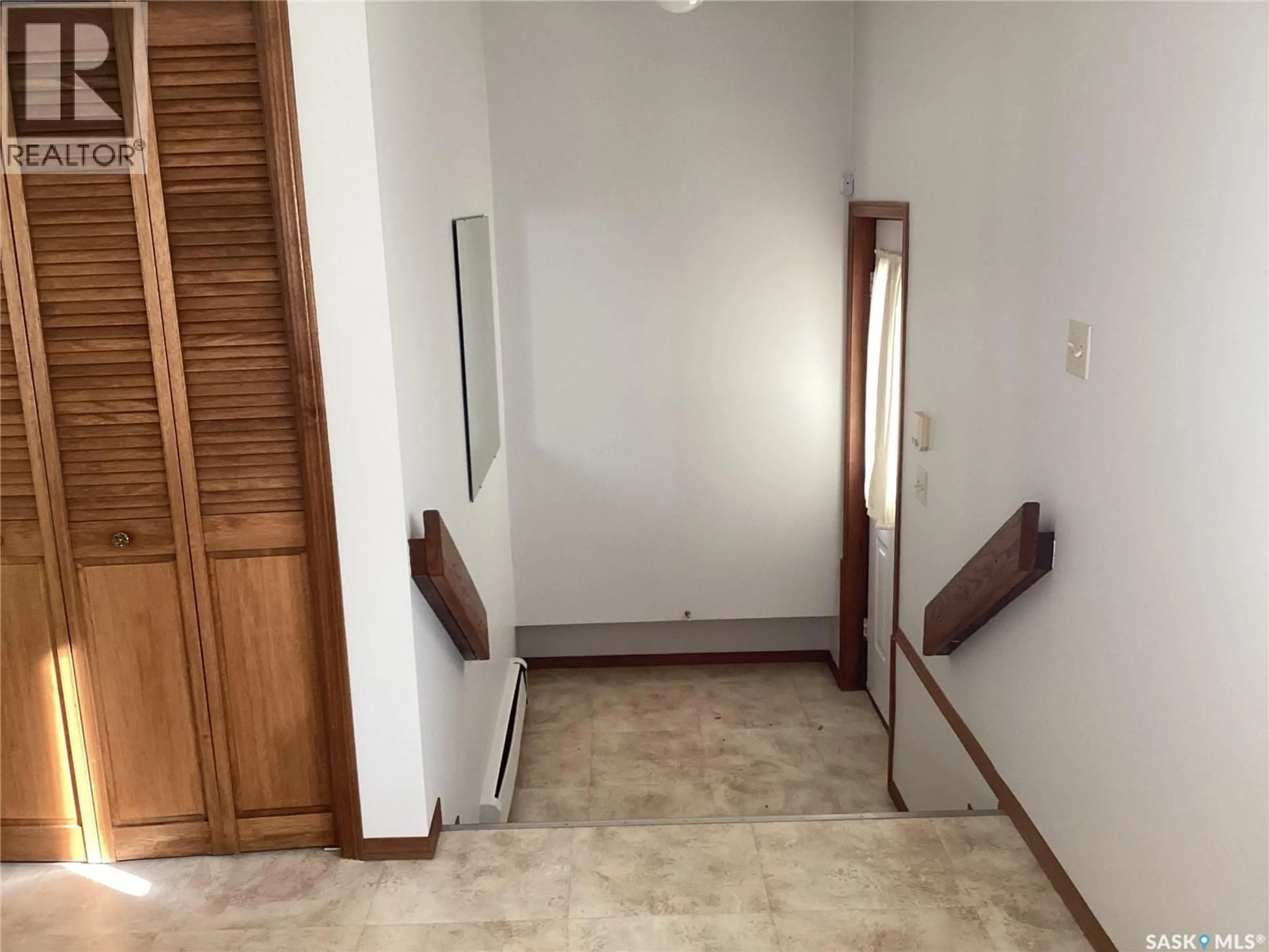 A pic of a room for 961 ATHOL STREET, Regina Saskatchewan S4T3B8
