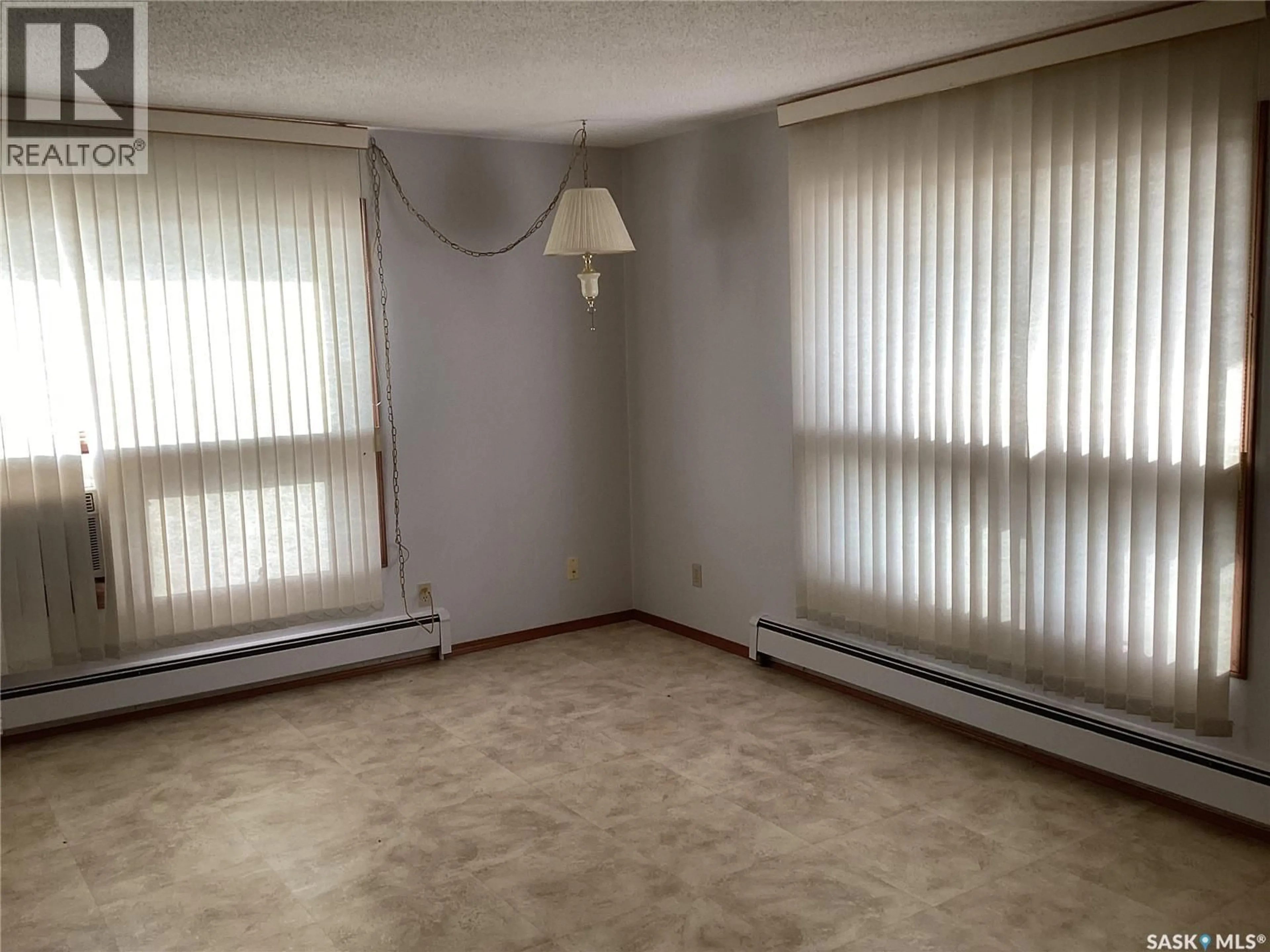 A pic of a room for 961 ATHOL STREET, Regina Saskatchewan S4T3B8