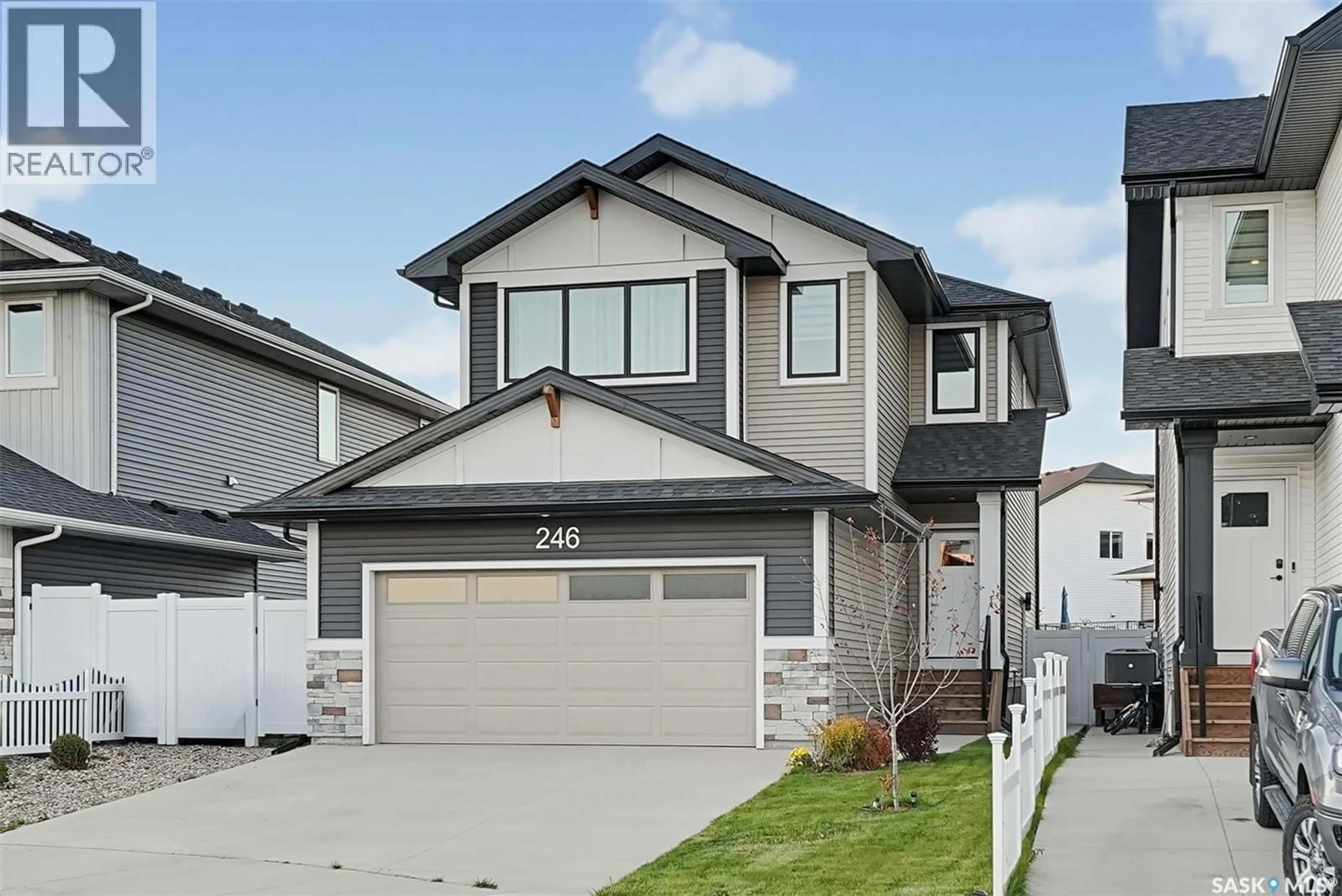 Home with vinyl exterior material, street for 246 KATZ COURT, Saskatoon Saskatchewan S7V1S8