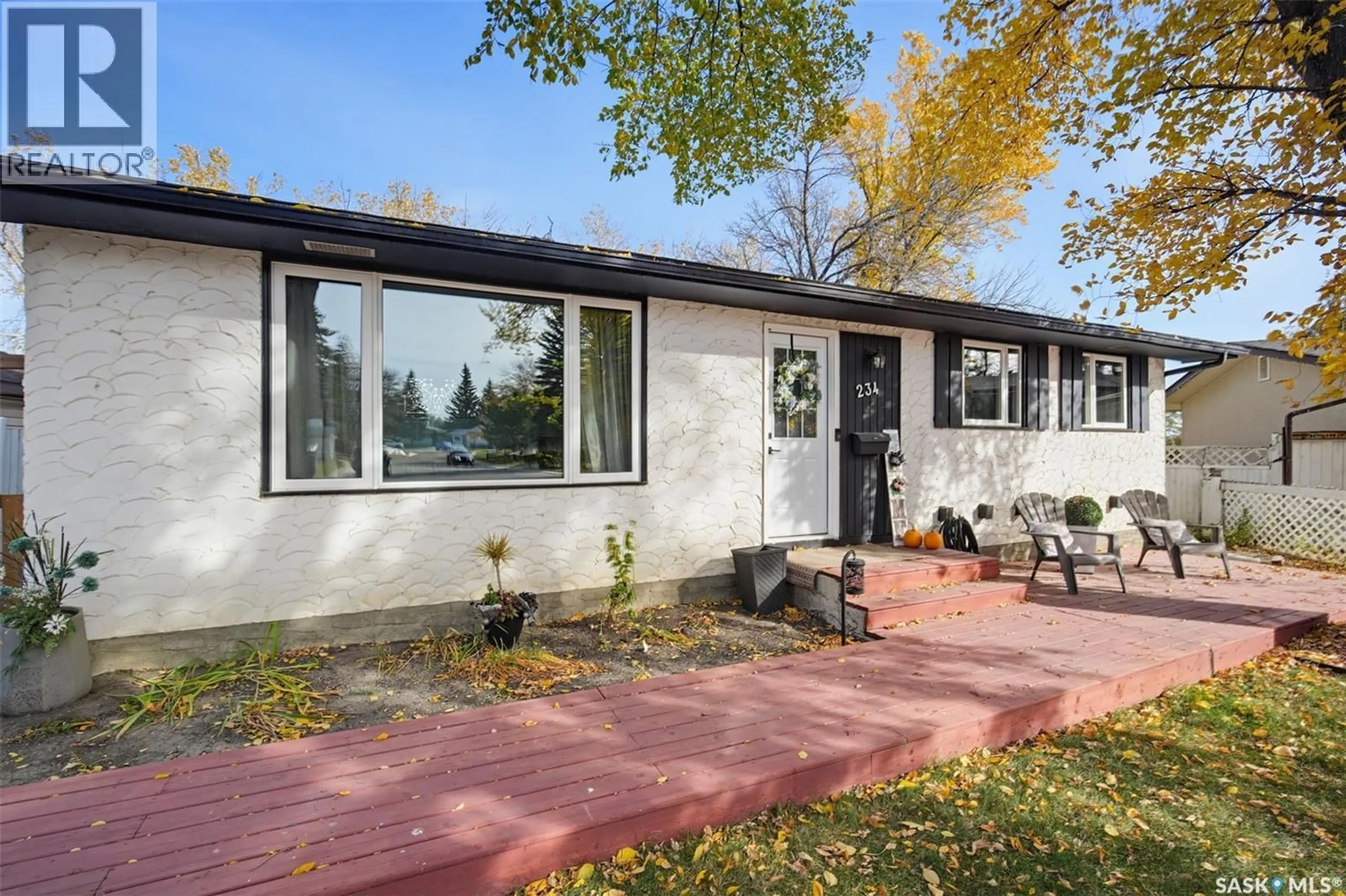 Home with brick exterior material, unknown for 234 HAVILAND CRESCENT, Saskatoon Saskatchewan S7L5A7