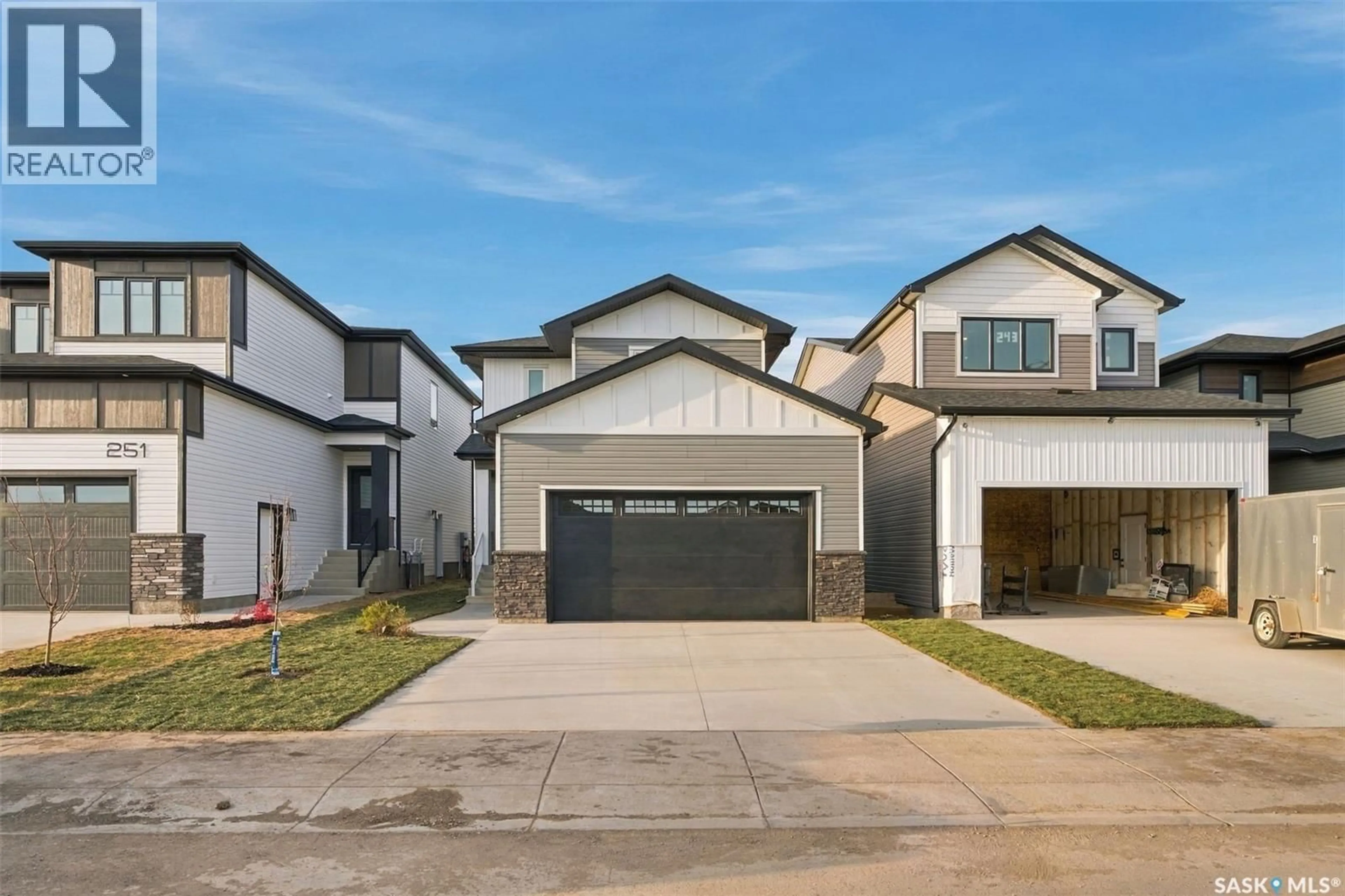 Unknown for 247 DORAN WAY, Saskatoon Saskatchewan S7V1Z3