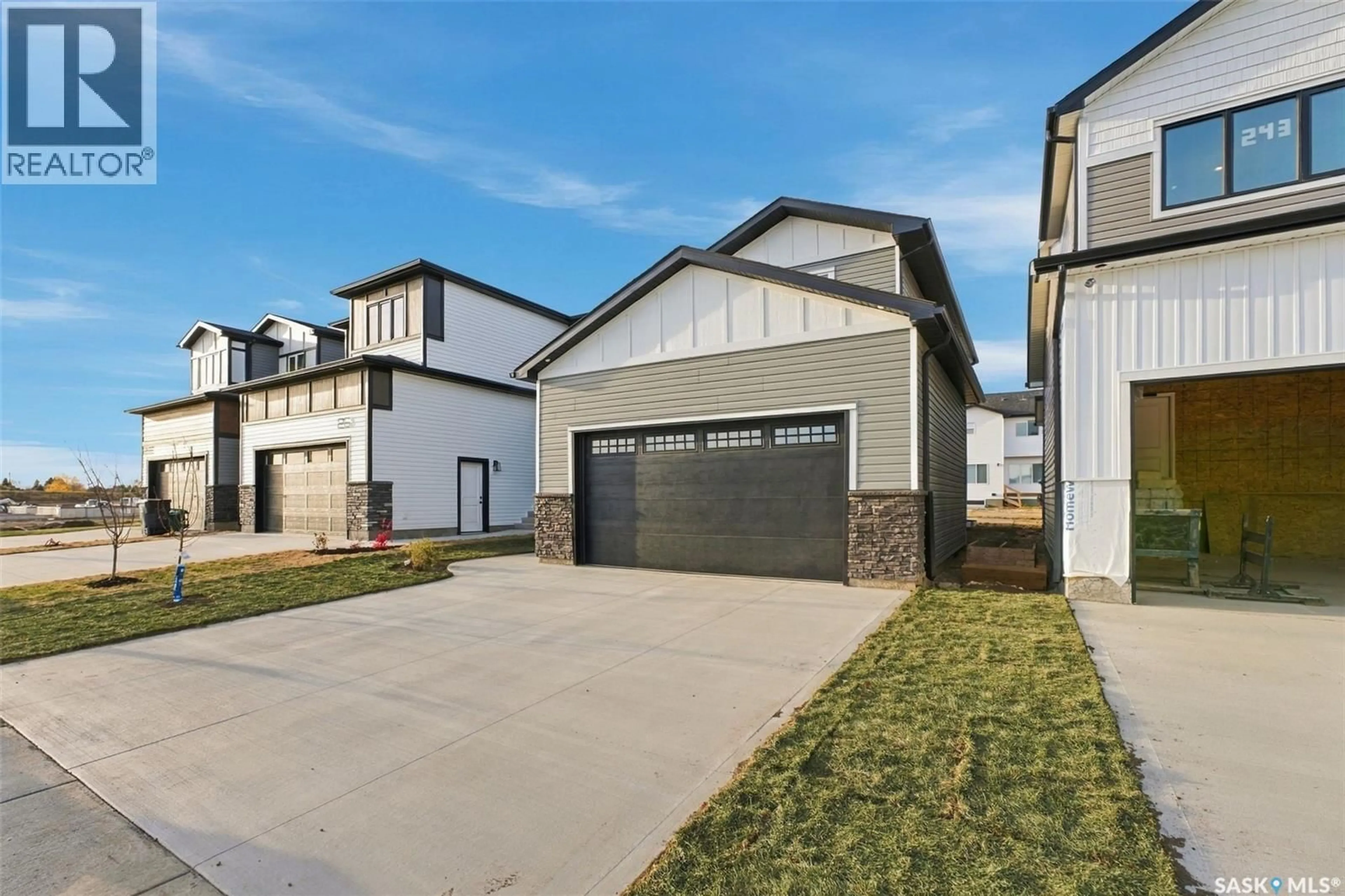 Unknown for 247 DORAN WAY, Saskatoon Saskatchewan S7V1Z3
