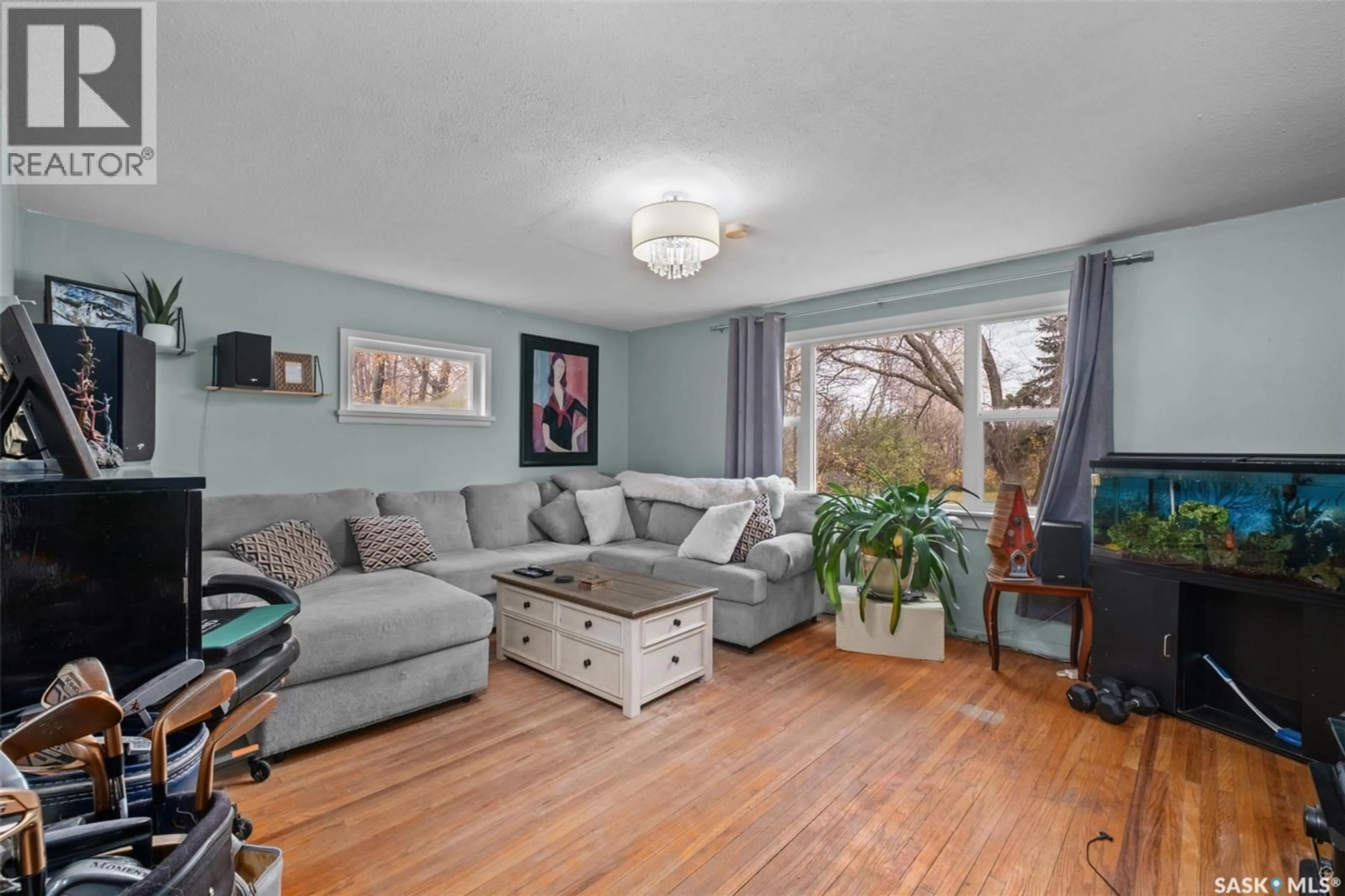 Living room with furniture, unknown for 276 LINCOLN PARK ROAD, Prince Albert Rm No. 461 Saskatchewan S6V5R1