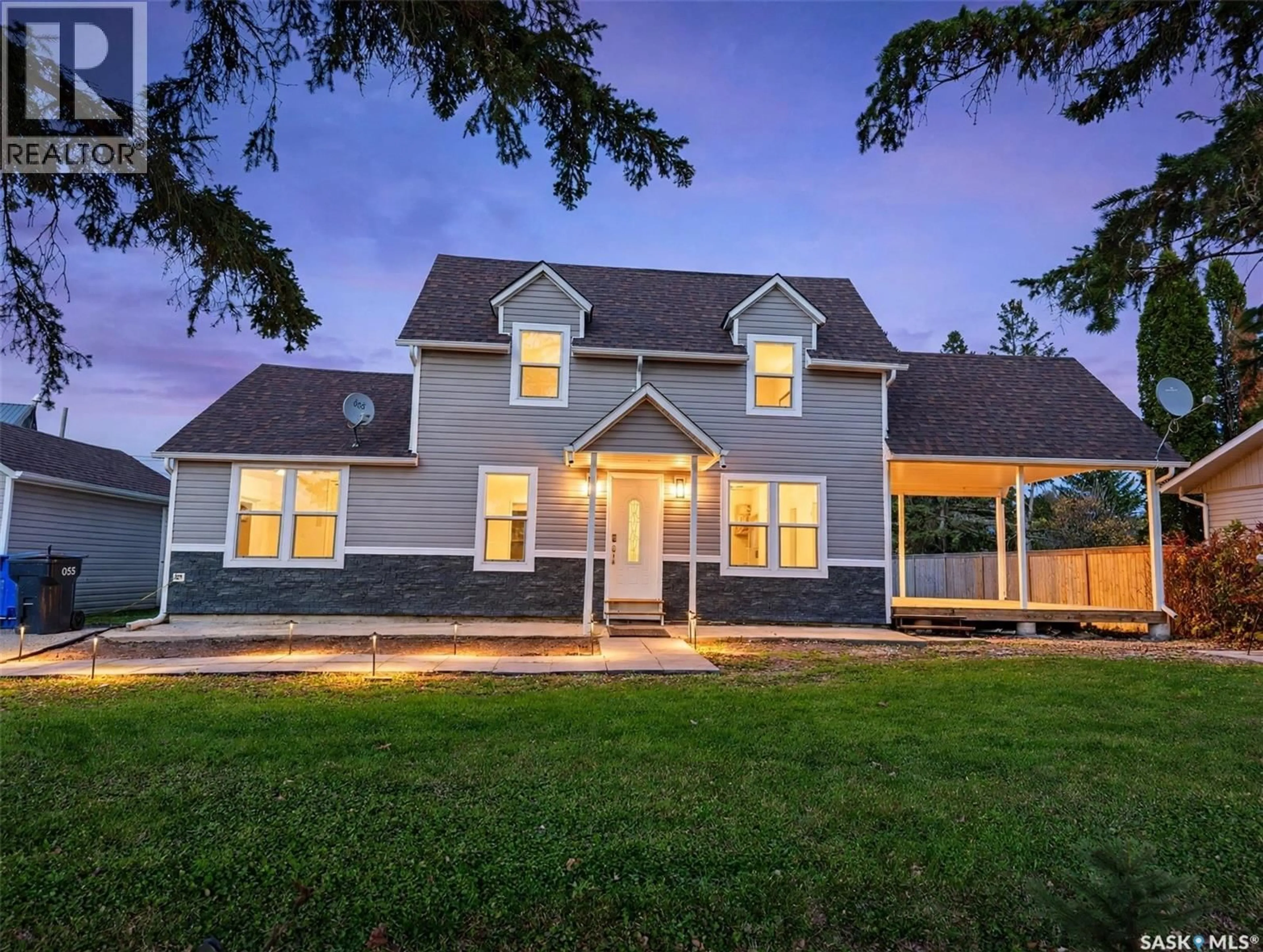 Home with vinyl exterior material, unknown for 110 PROTHERO AVENUE, Churchbridge Saskatchewan S0A0M0