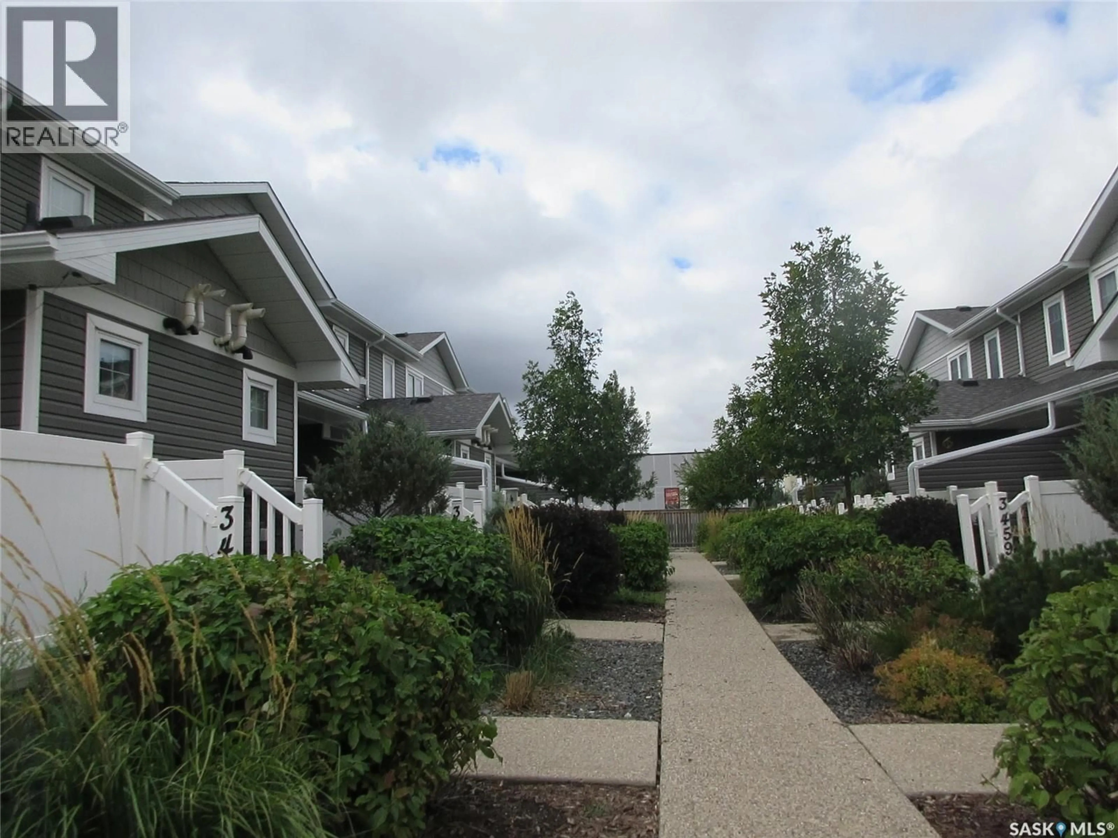 Unknown for 3451 ELGAARD DRIVE, Regina Saskatchewan S4X0N4