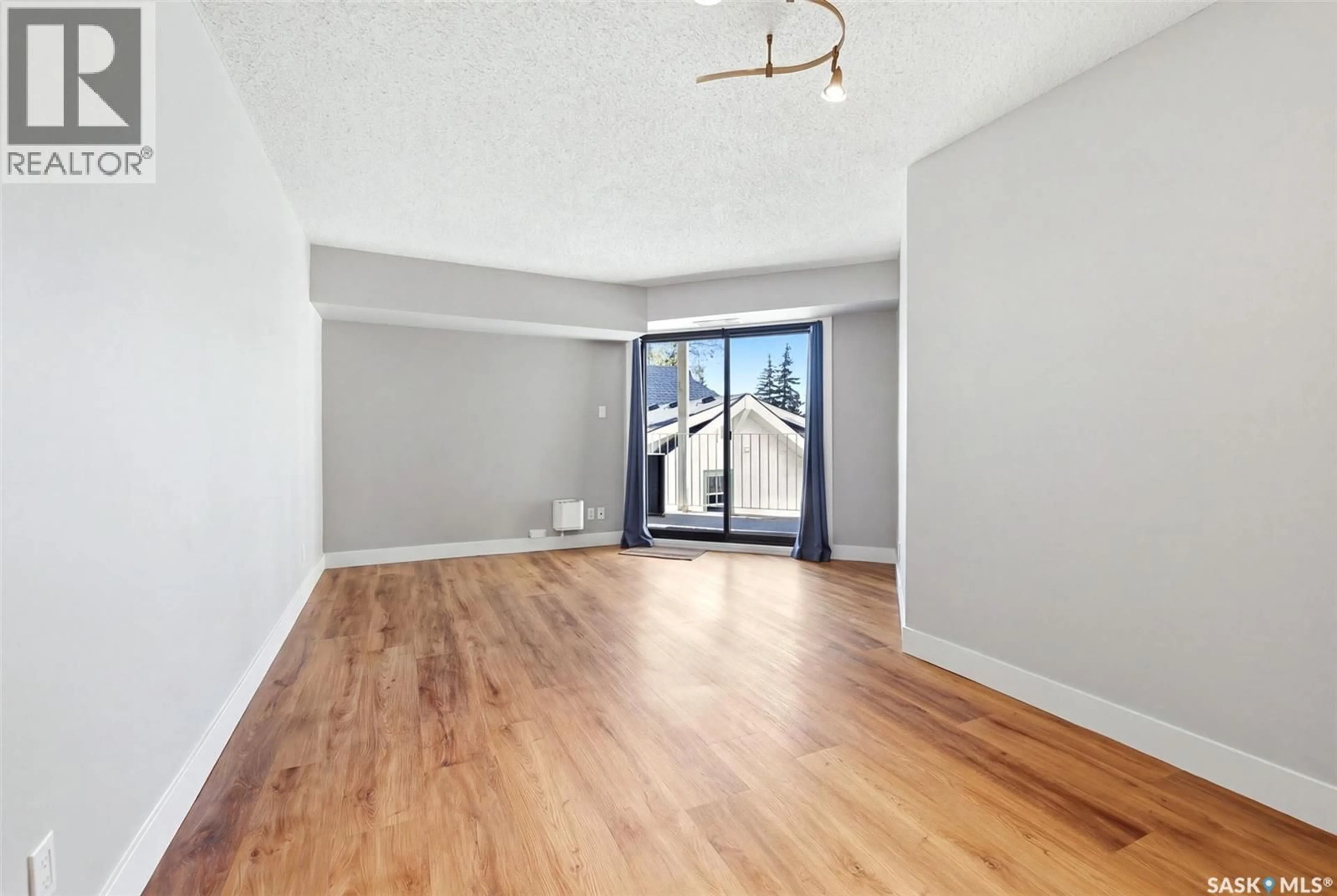 A pic of a room for 214 2315 MCINTYRE STREET, Regina Saskatchewan S4P3Y8