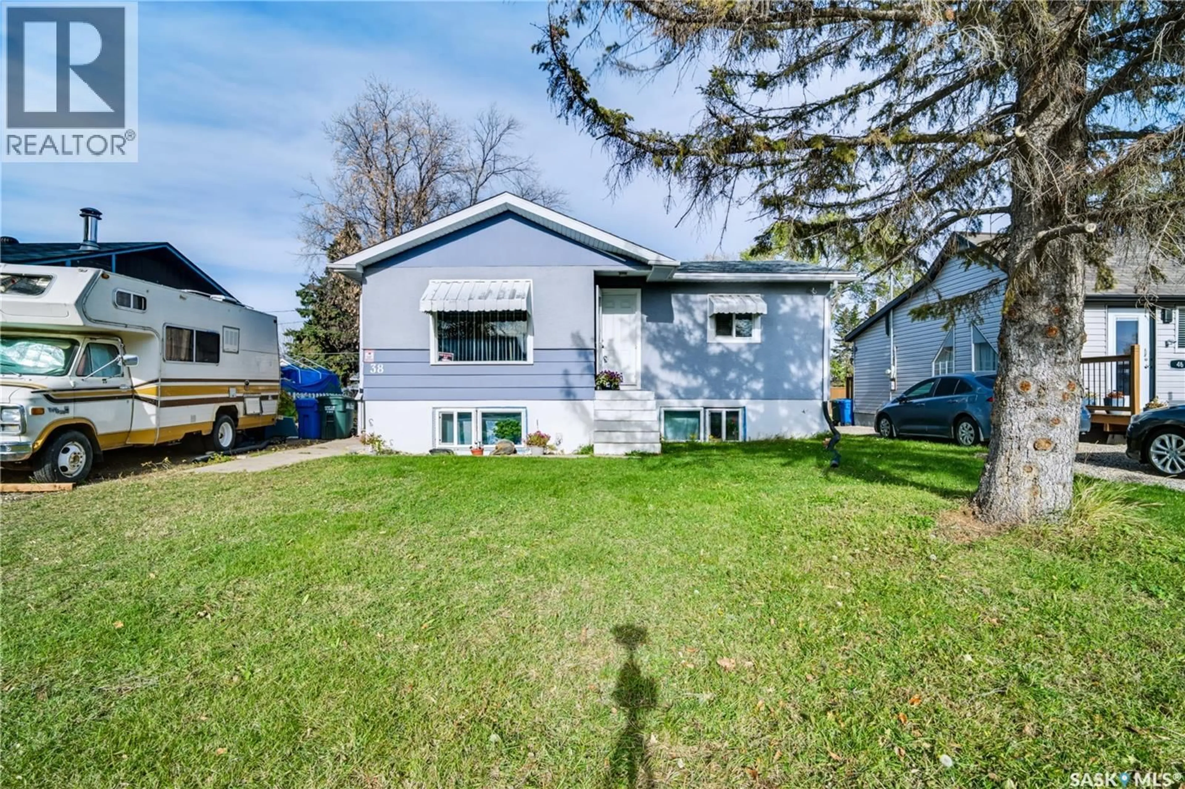 Unknown for 38 30TH STREET, Prince Albert Saskatchewan S6V1Y9