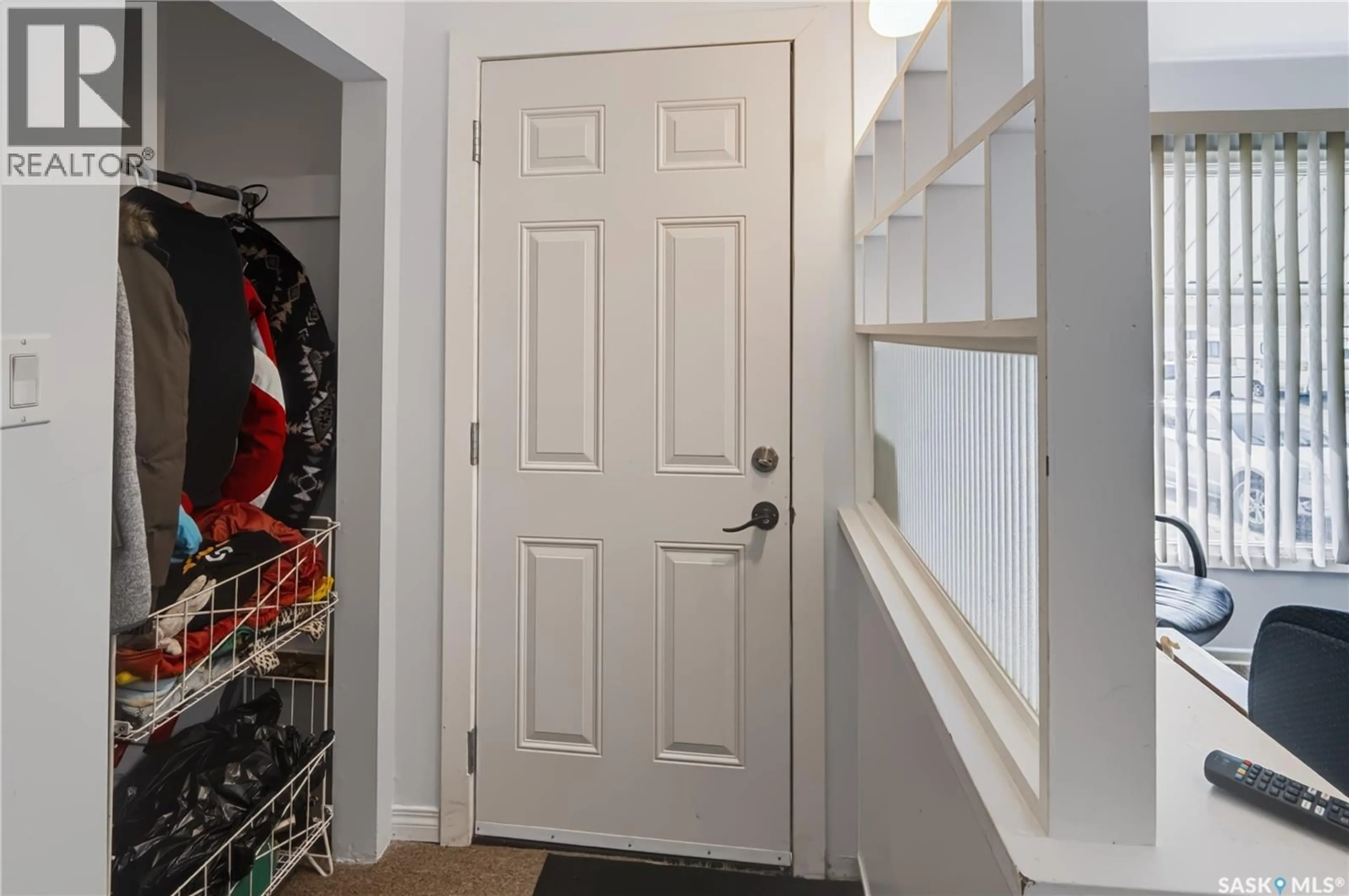 Indoor entryway for 38 30TH STREET, Prince Albert Saskatchewan S6V1Y9