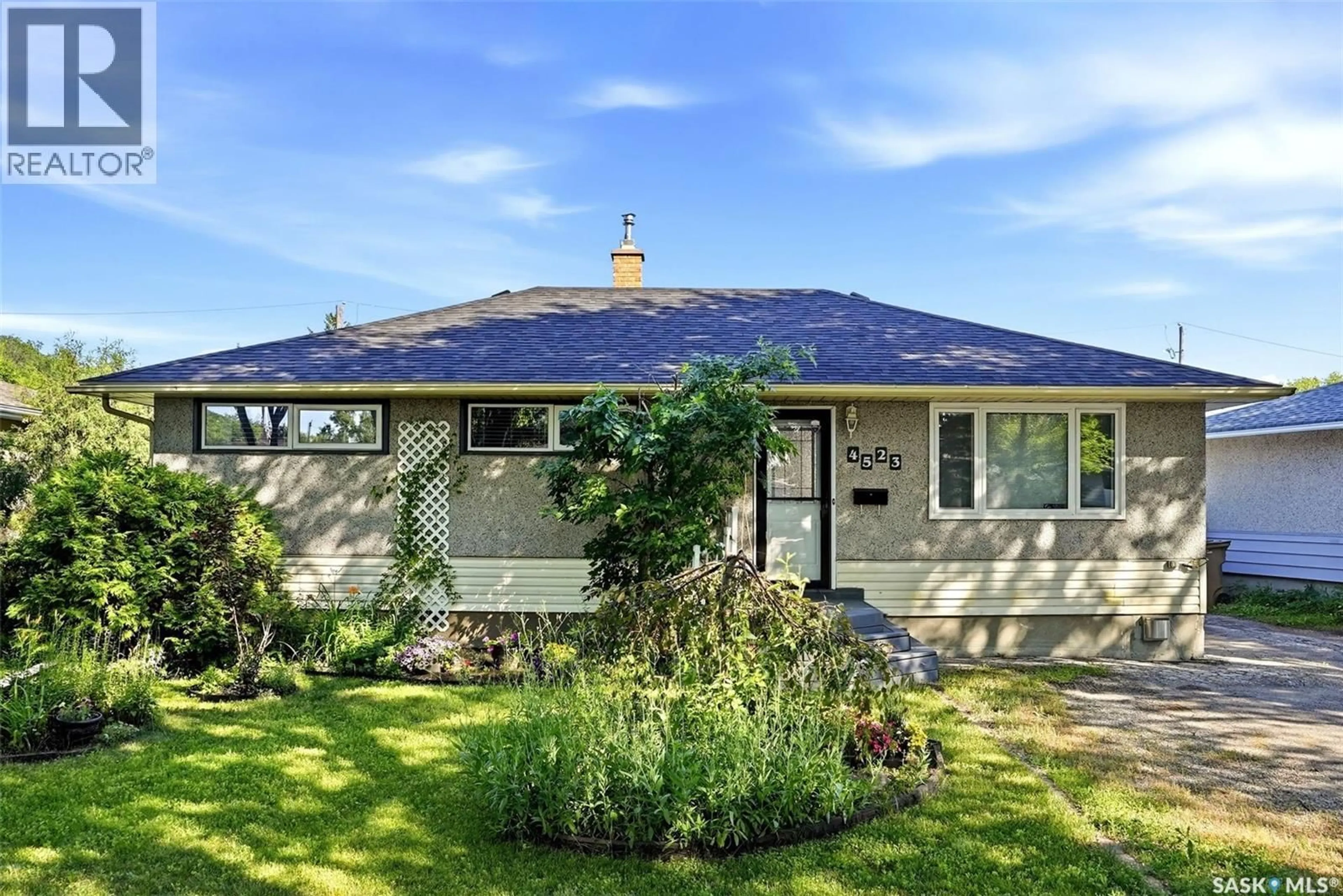 Home with vinyl exterior material, street for 4523 ENGLAND ROAD, Regina Saskatchewan S4R4P6