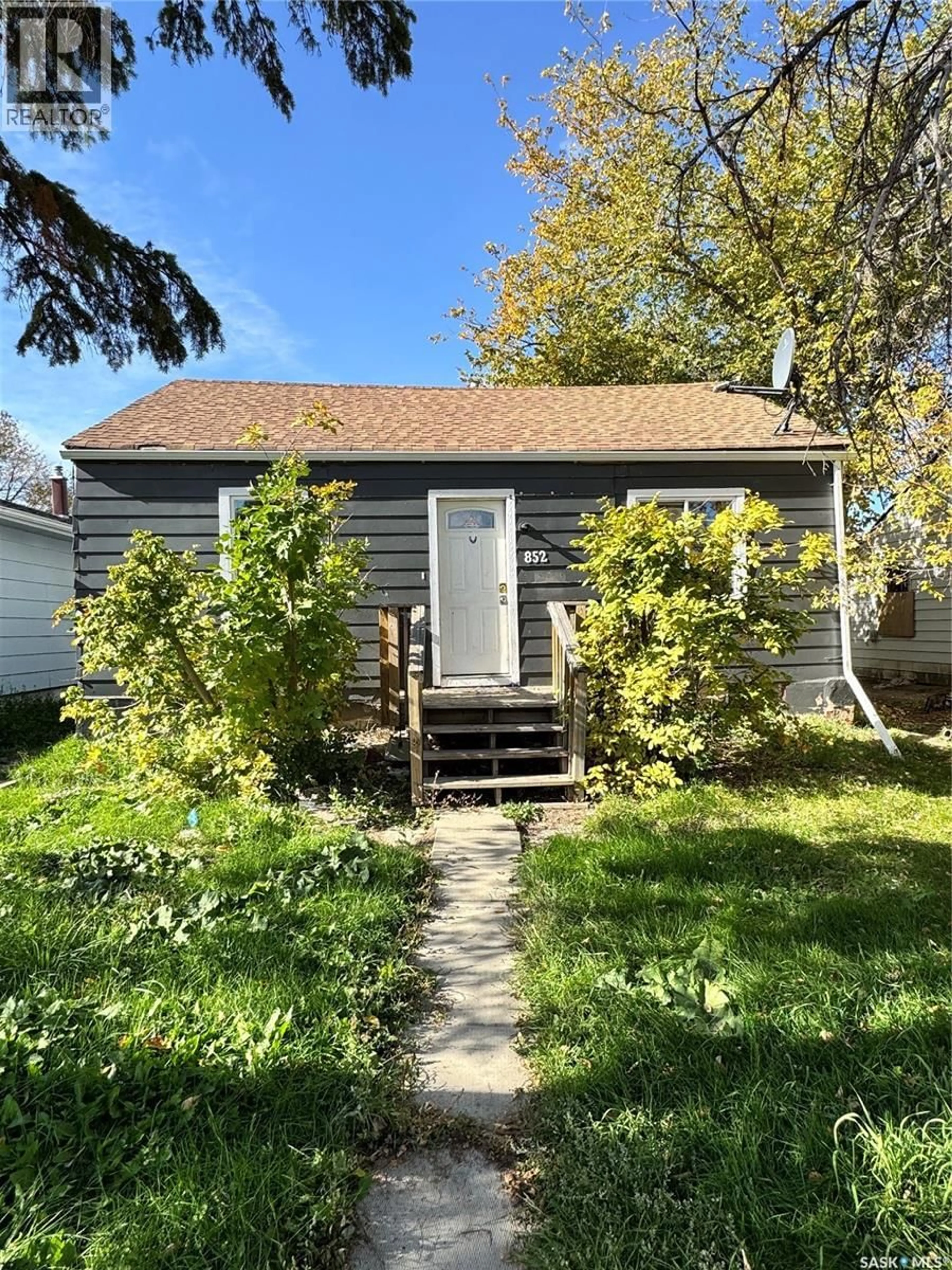 Shed for 852 RETALLACK STREET, Regina Saskatchewan S4T2G8