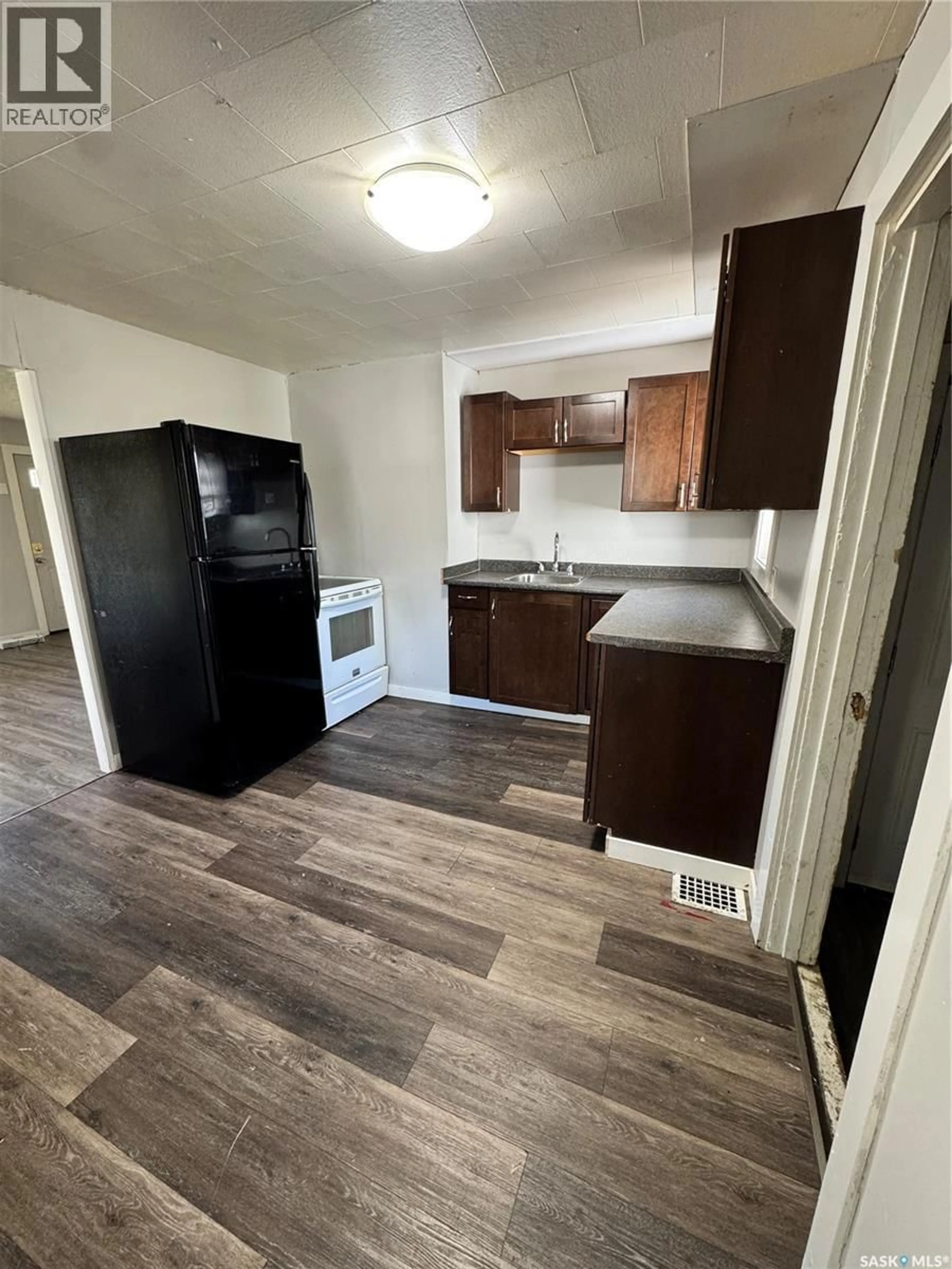 A pic of a room for 852 RETALLACK STREET, Regina Saskatchewan S4T2G8
