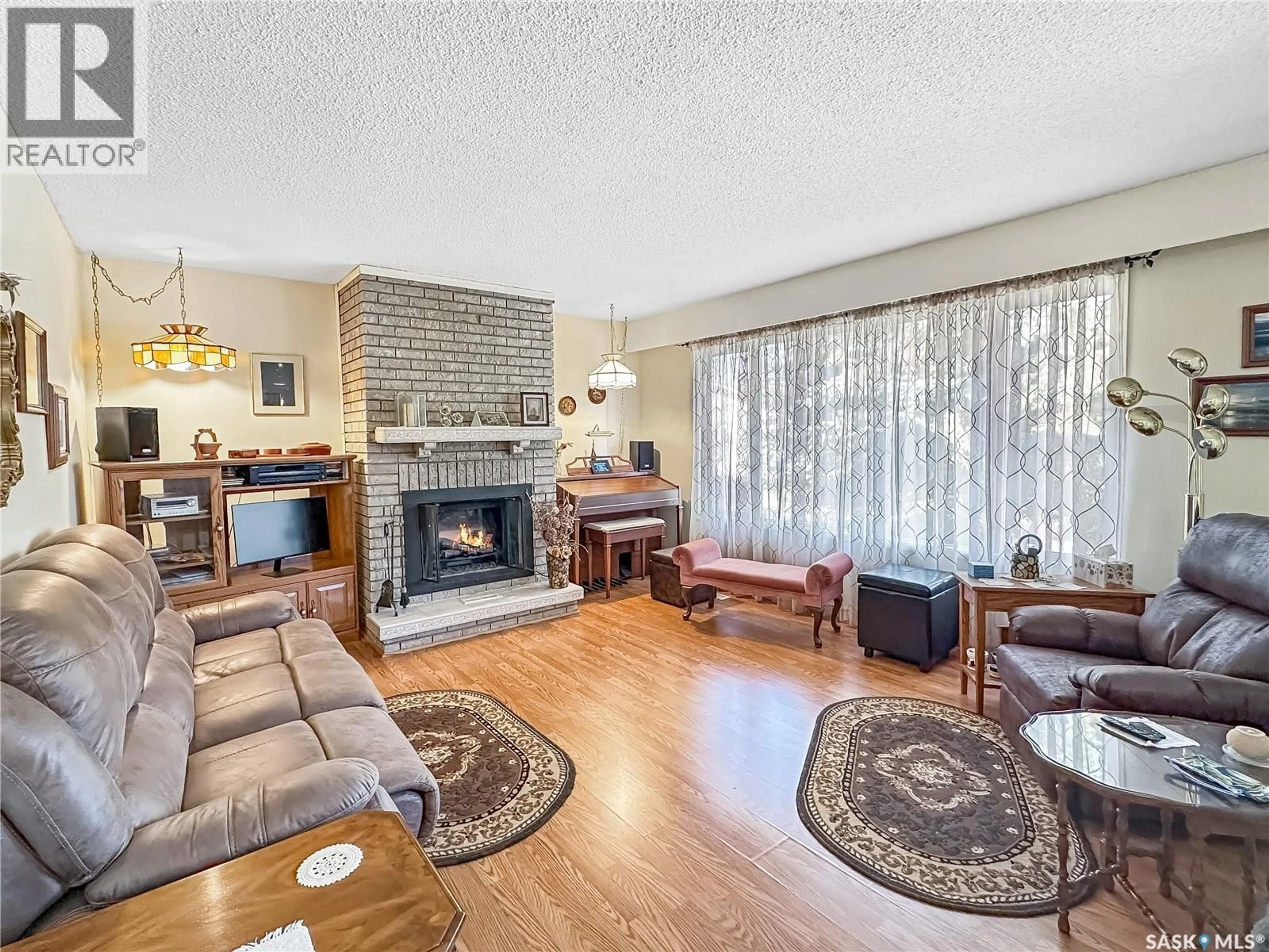 Living room with furniture, unknown for 10 ECHO DRIVE, Fort Qu'Appelle Saskatchewan S0G1S0