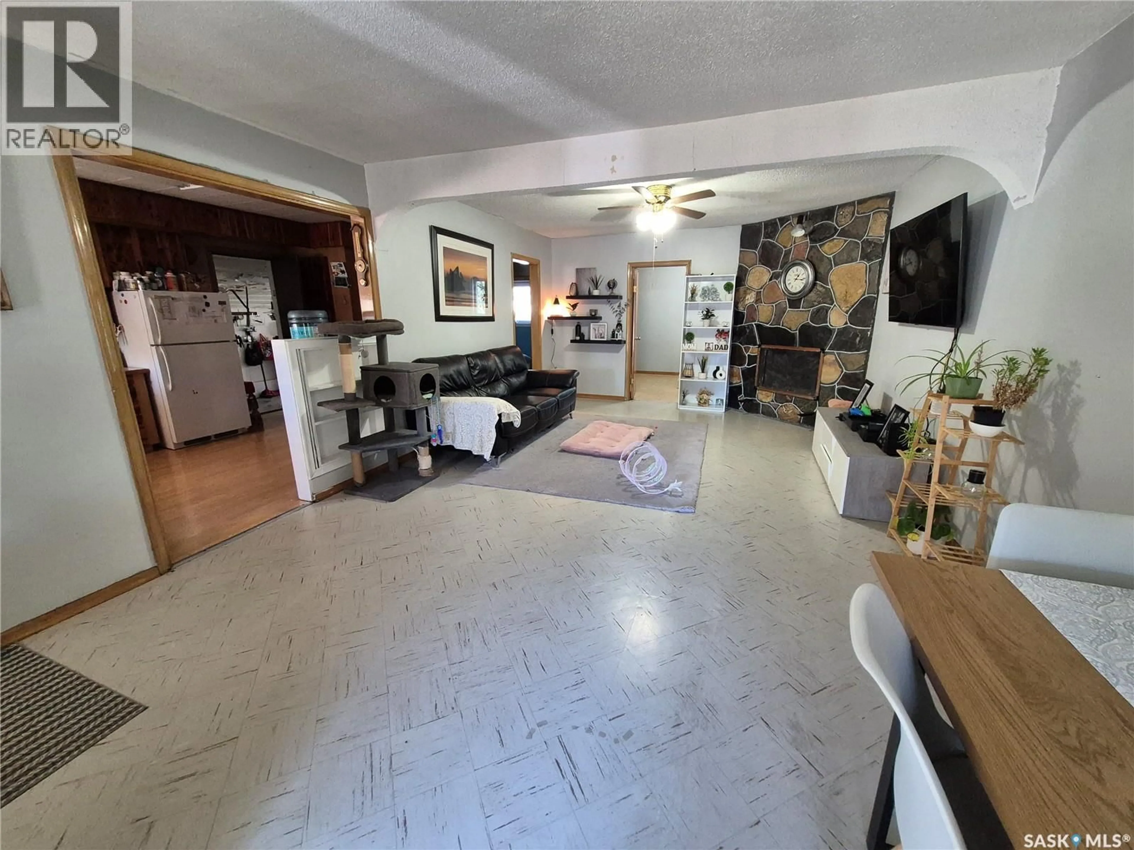 Unknown for 517 BERTRAND AVENUE, Radville Saskatchewan S0C2G0
