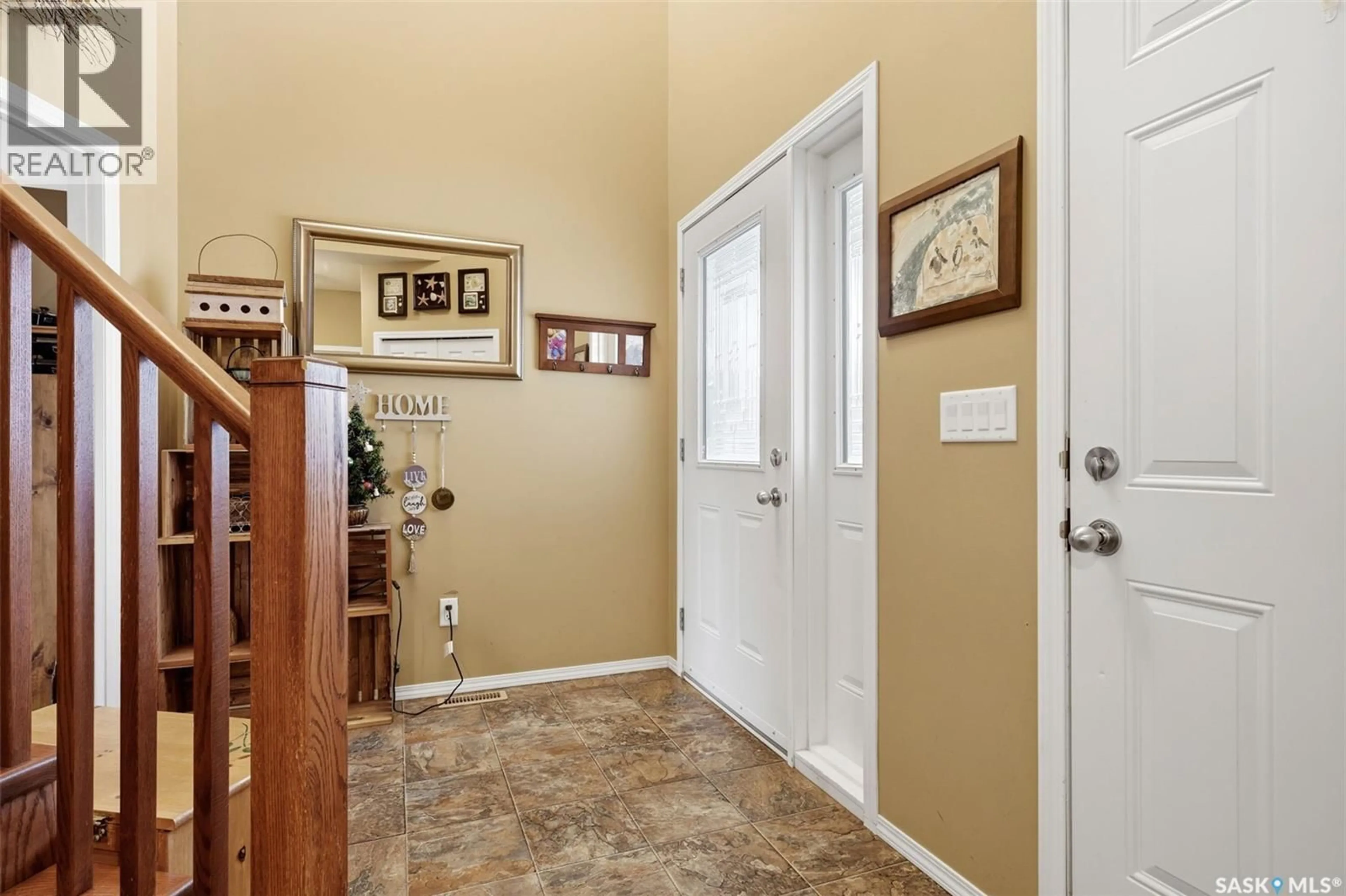 Indoor entryway for 6 MARIA WAY, Lajord Rm No. 128 Saskatchewan S0G2T0