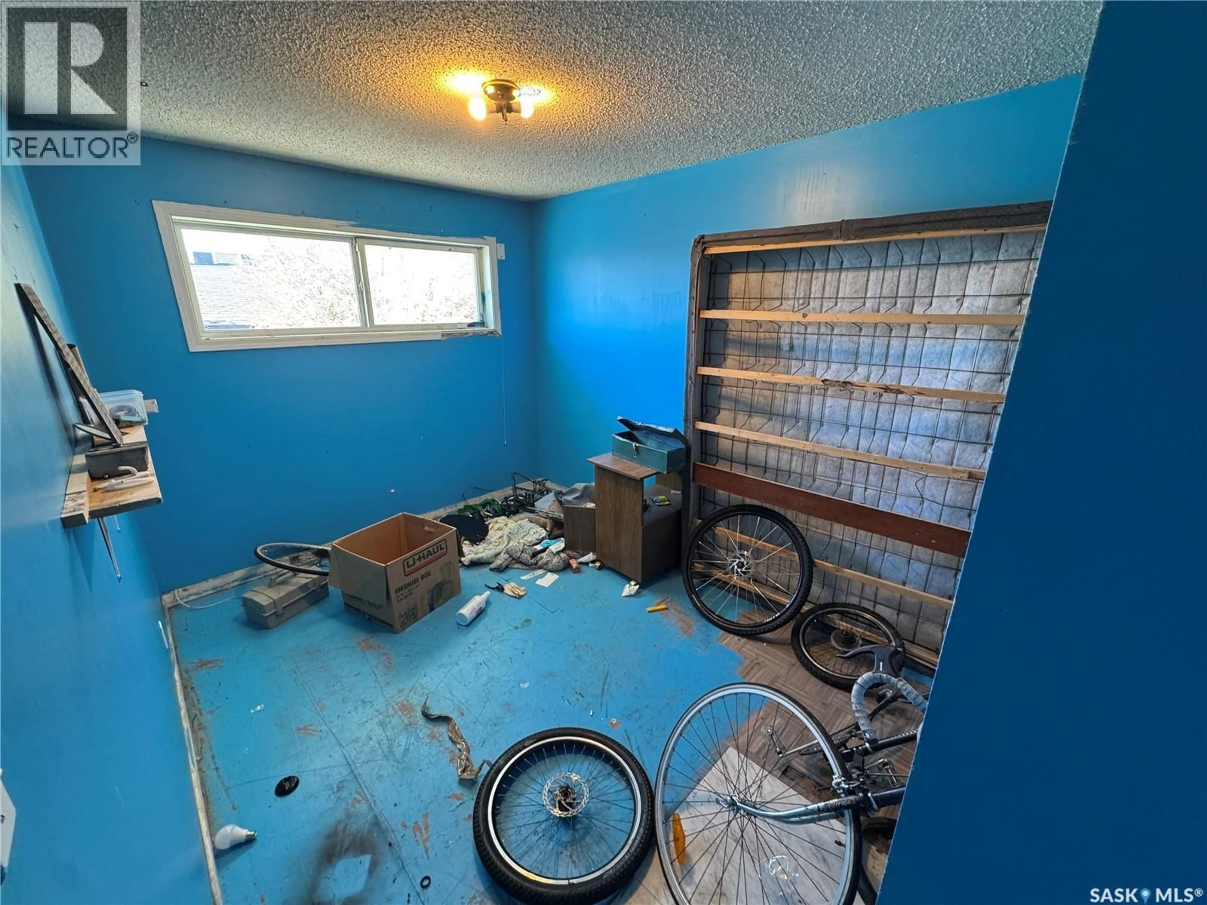 A pic of a room for 1458 ROTHWELL STREET, Regina Saskatchewan S4N2B3