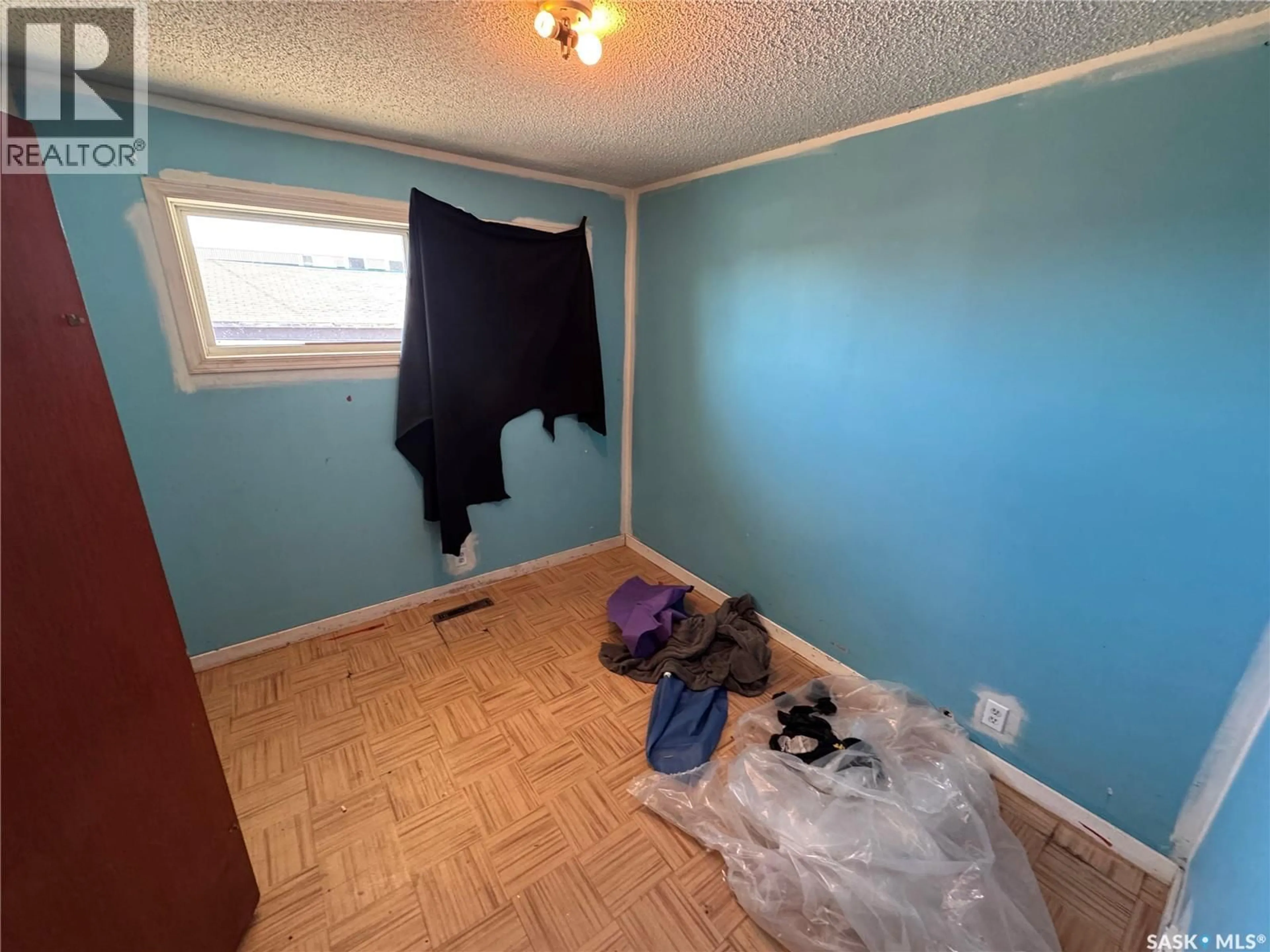 A pic of a room for 1458 ROTHWELL STREET, Regina Saskatchewan S4N2B3