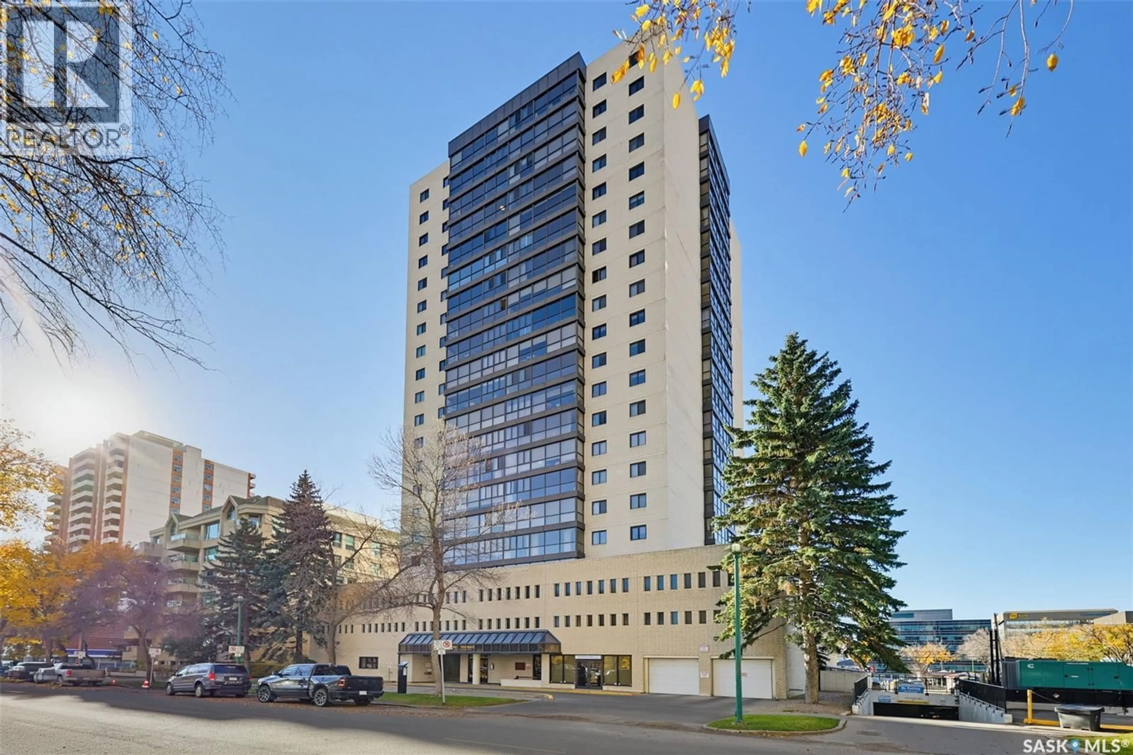 Indoor foyer for 315 - 1103 5TH AVENUE, Saskatoon Saskatchewan S7K5Z8