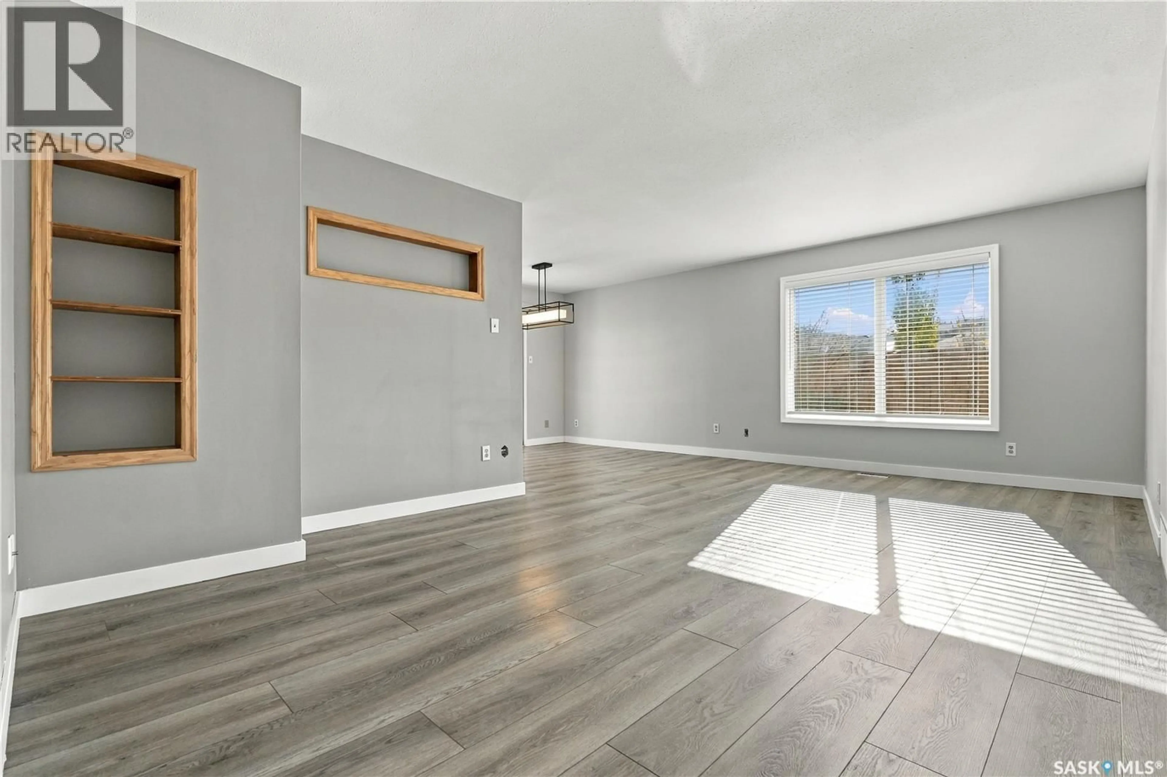 A pic of a room for 427 POTH WAY, Saskatoon Saskatchewan S7M4V8