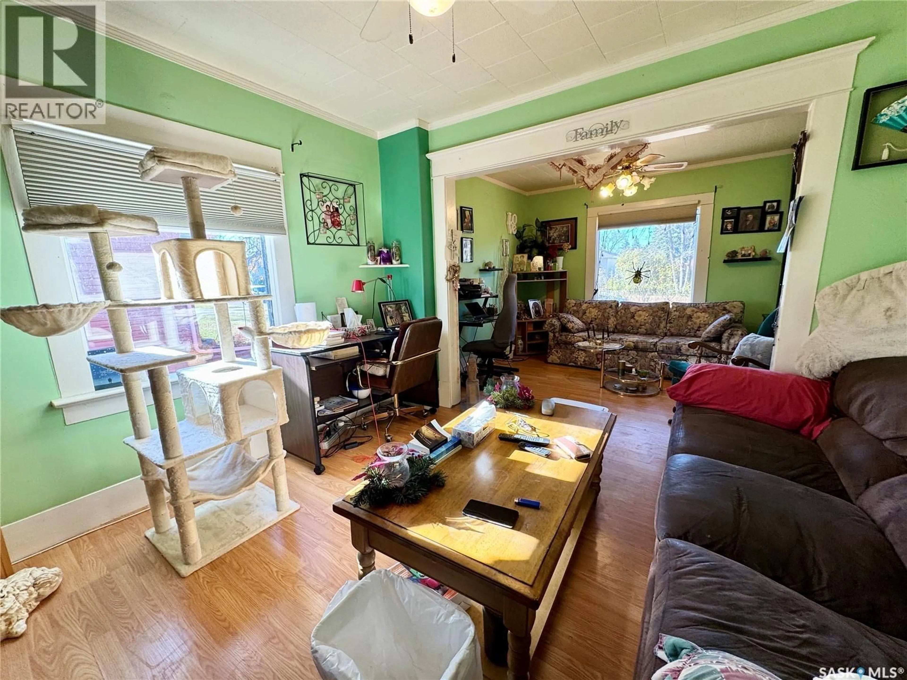 A pic of a room for 302 3RD STREET, Wilkie Saskatchewan S0K4W0